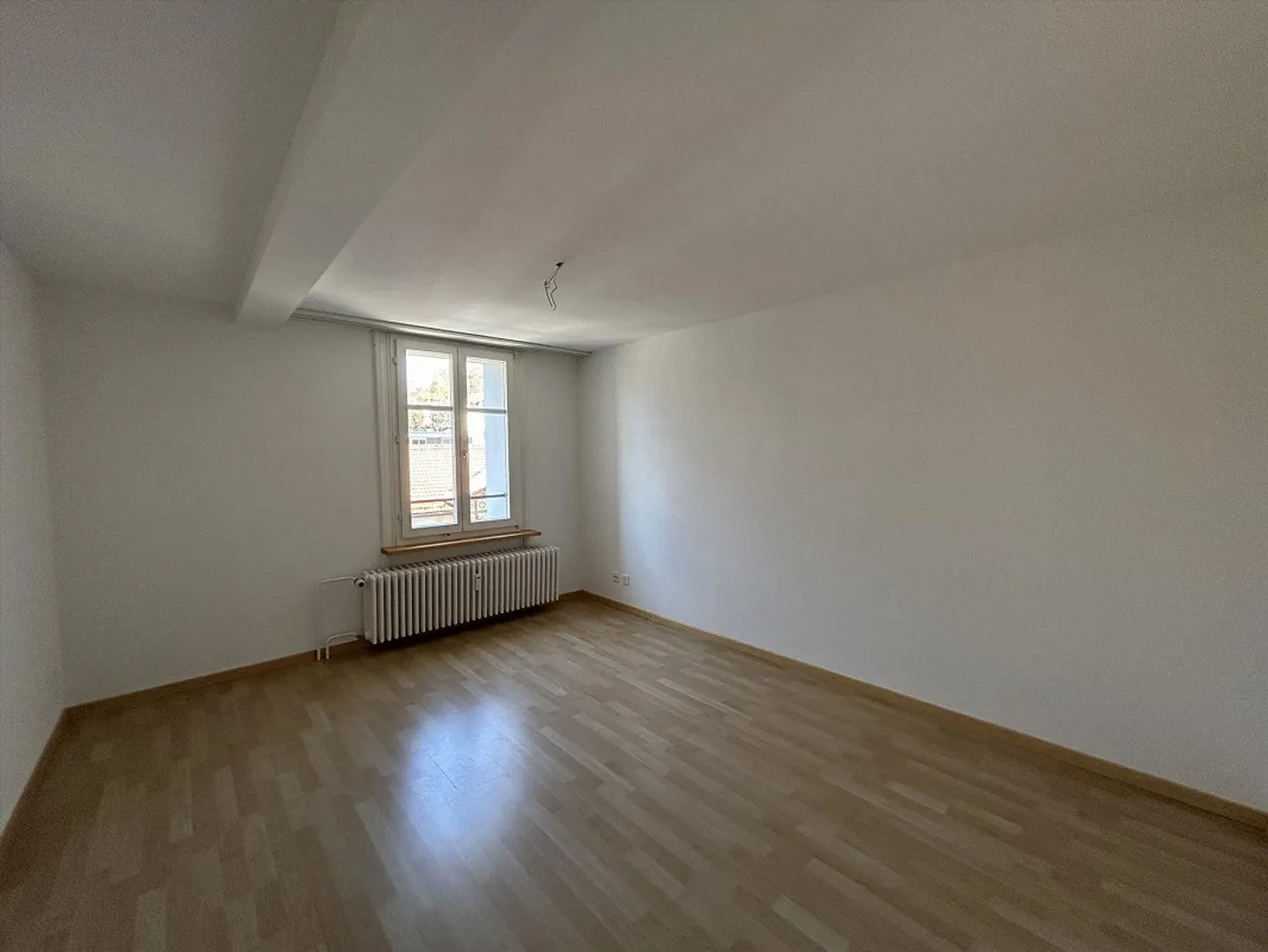 Appartamento in città in una posizione tranquilla cerca nuovi residenti - Foto 5 di 7