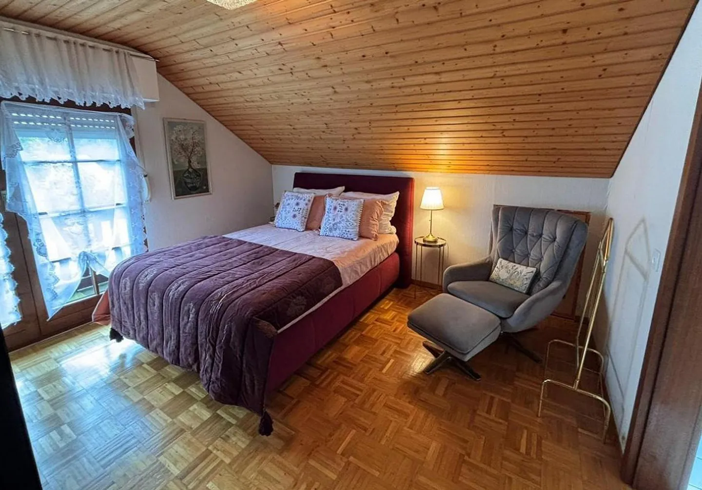 Freistehendes Einfamilienhaus mit Panoramablick - Foto 17 von 20