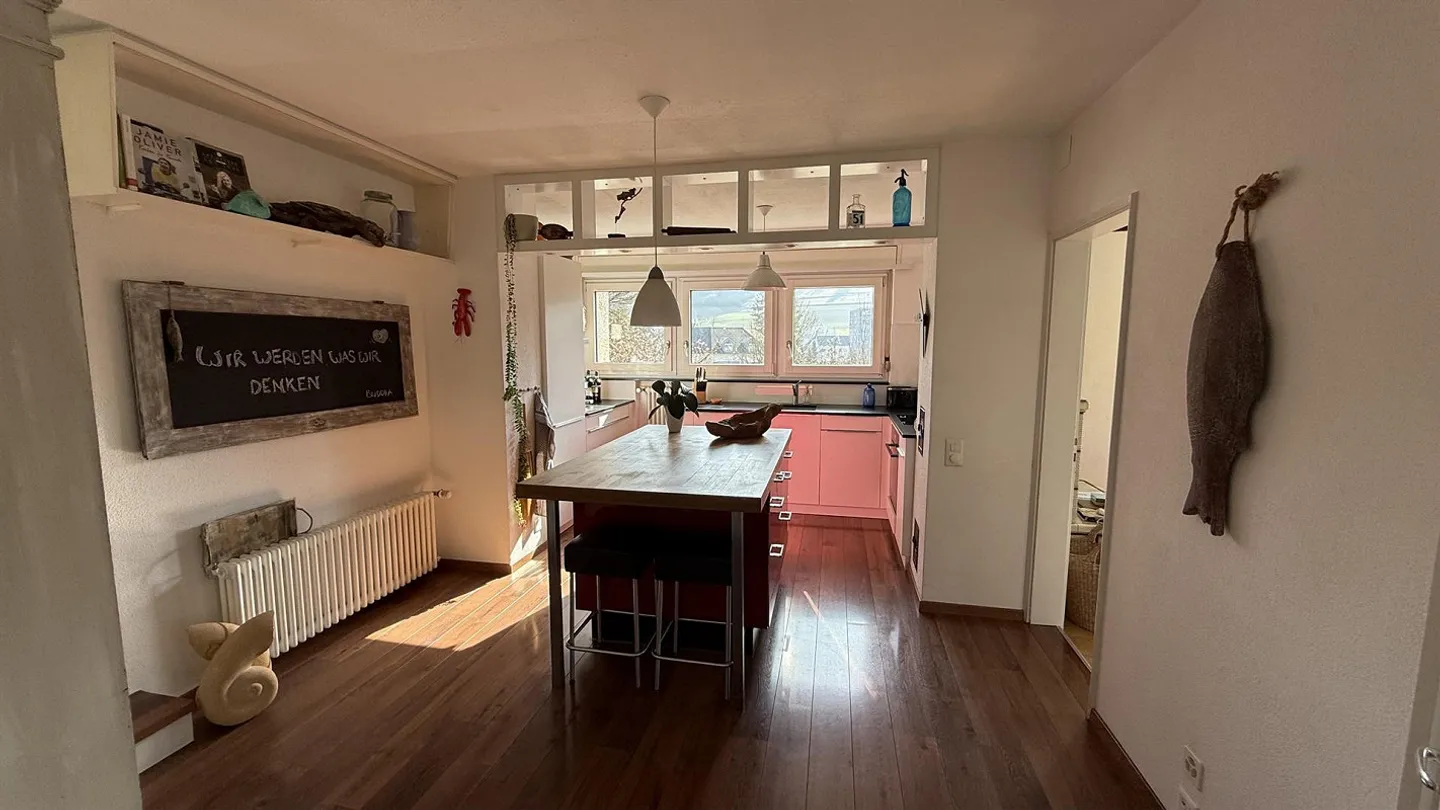 Incantevole Casa Familiare con Giardino - Foto 13 di 24