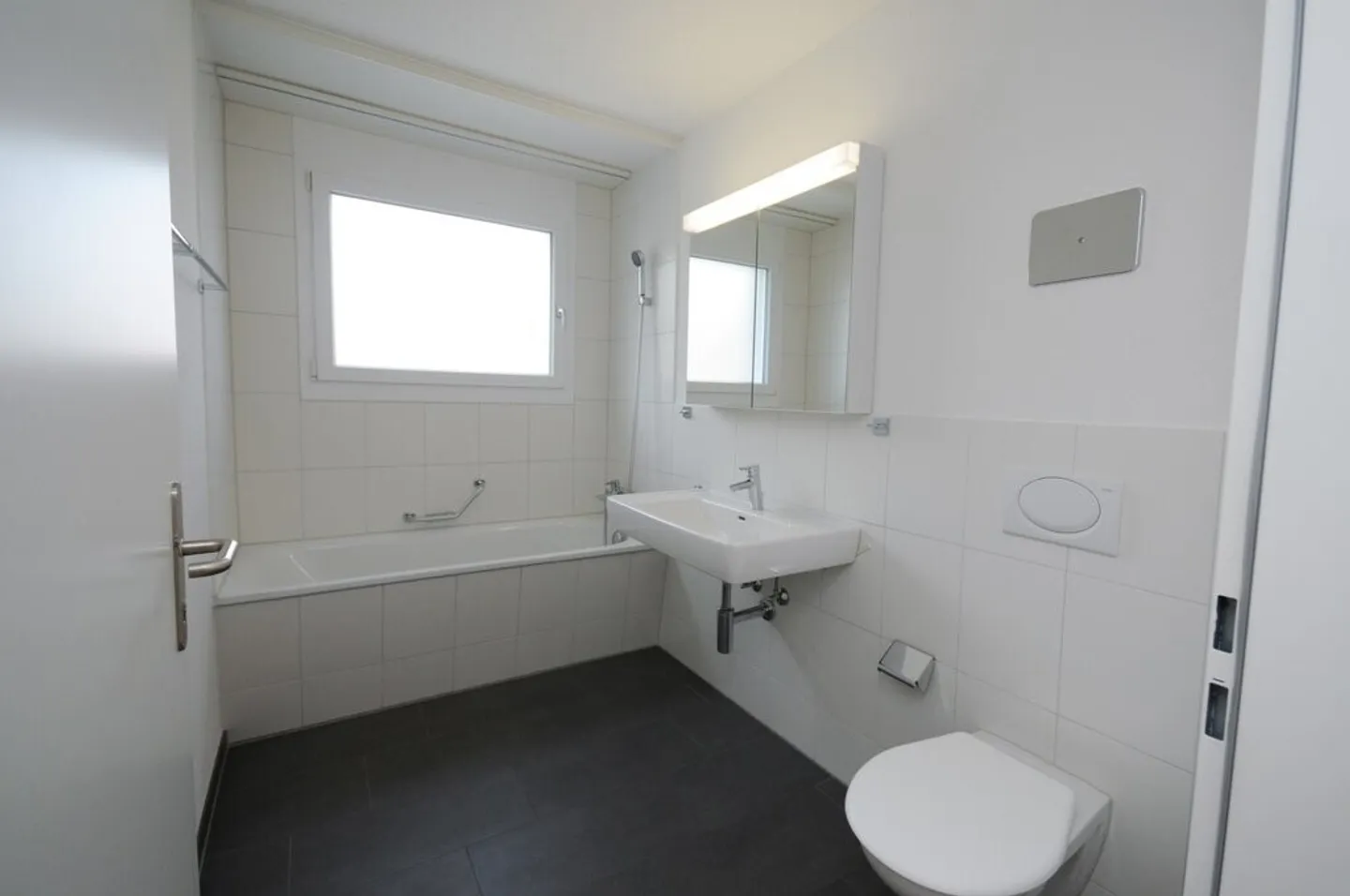 Terrace Apartment at First Glance - Photo 5 of 9