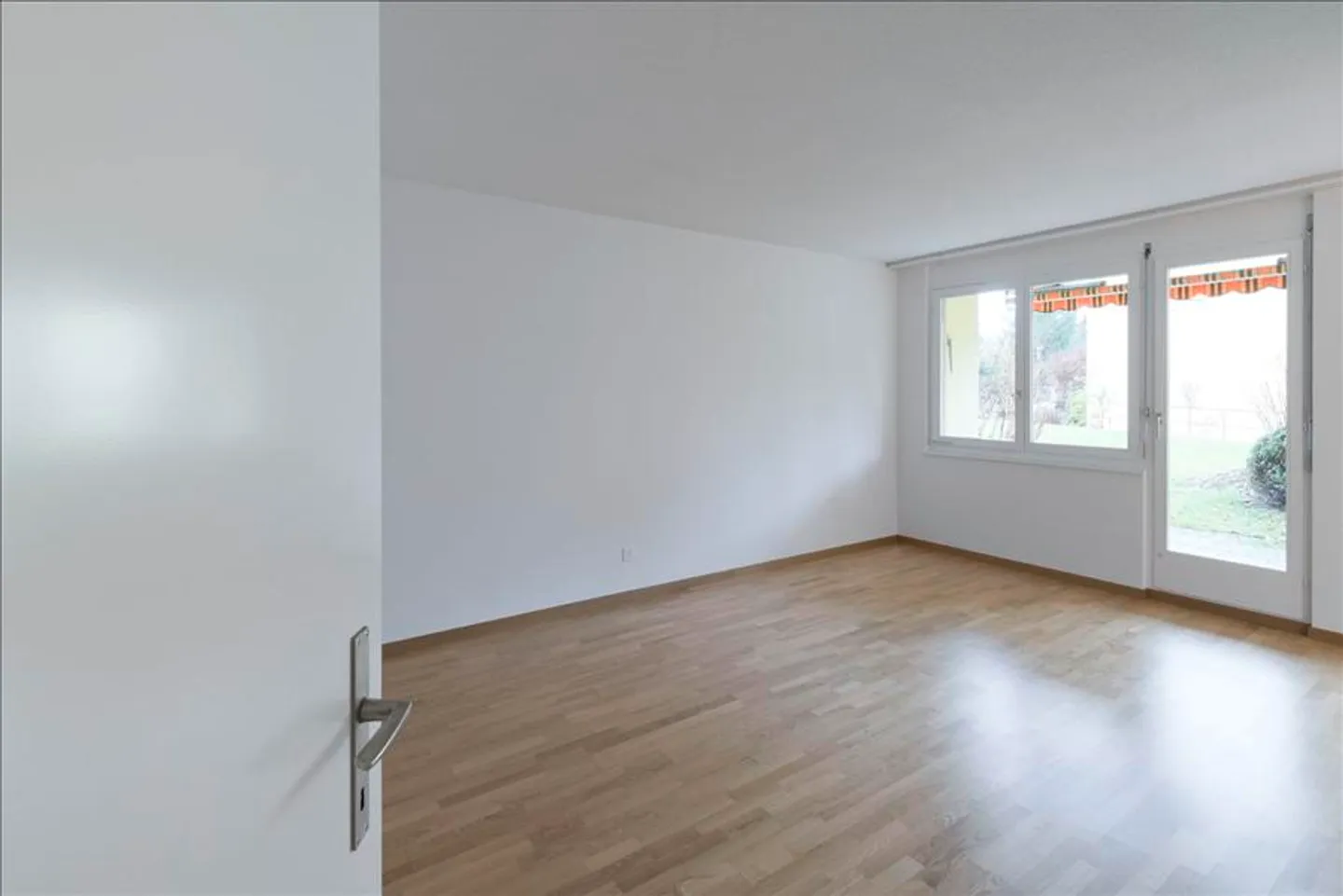 Here you feel at home - Rent without deposit! - Photo 3 of 10
