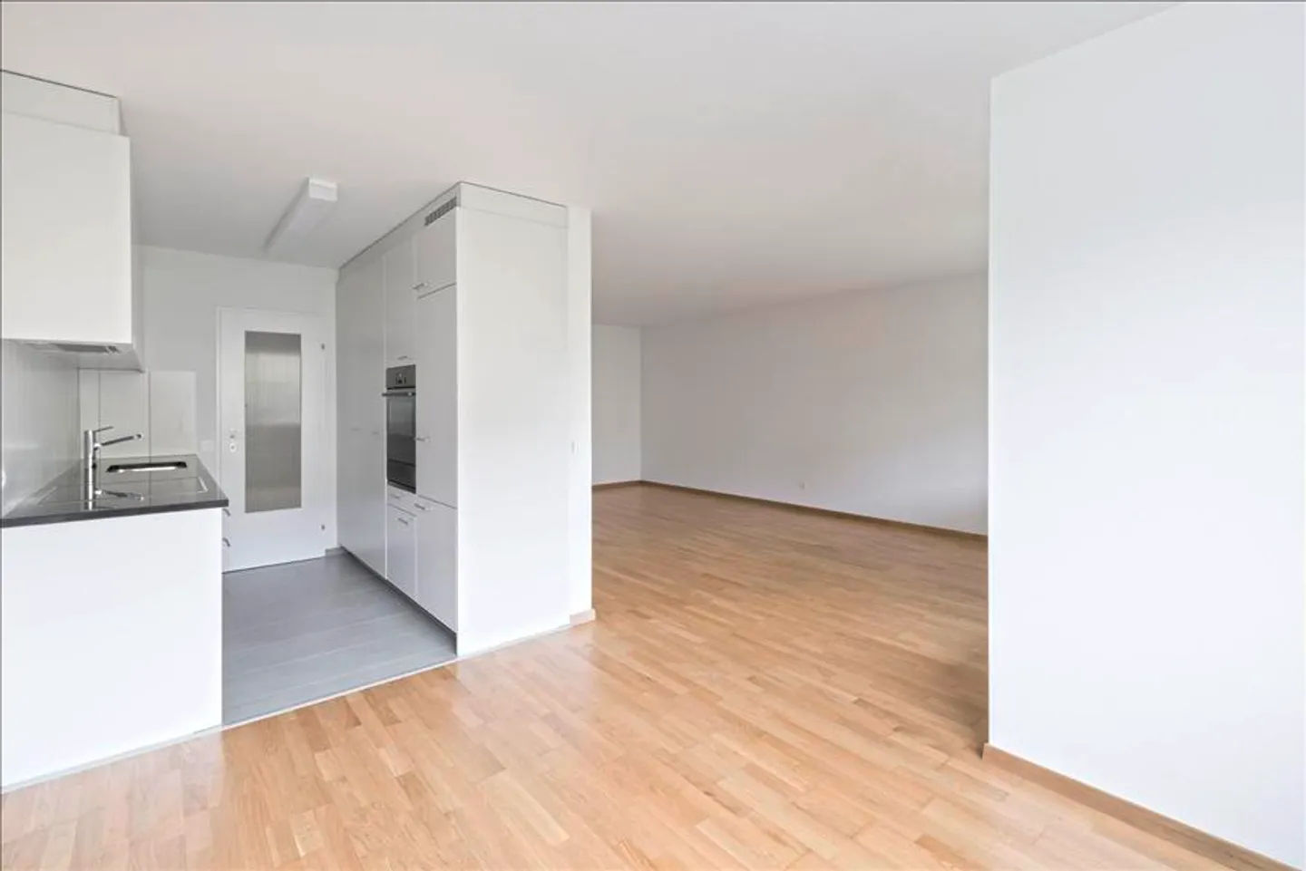 Here you feel at home - Rent without deposit! - Photo 5 of 10