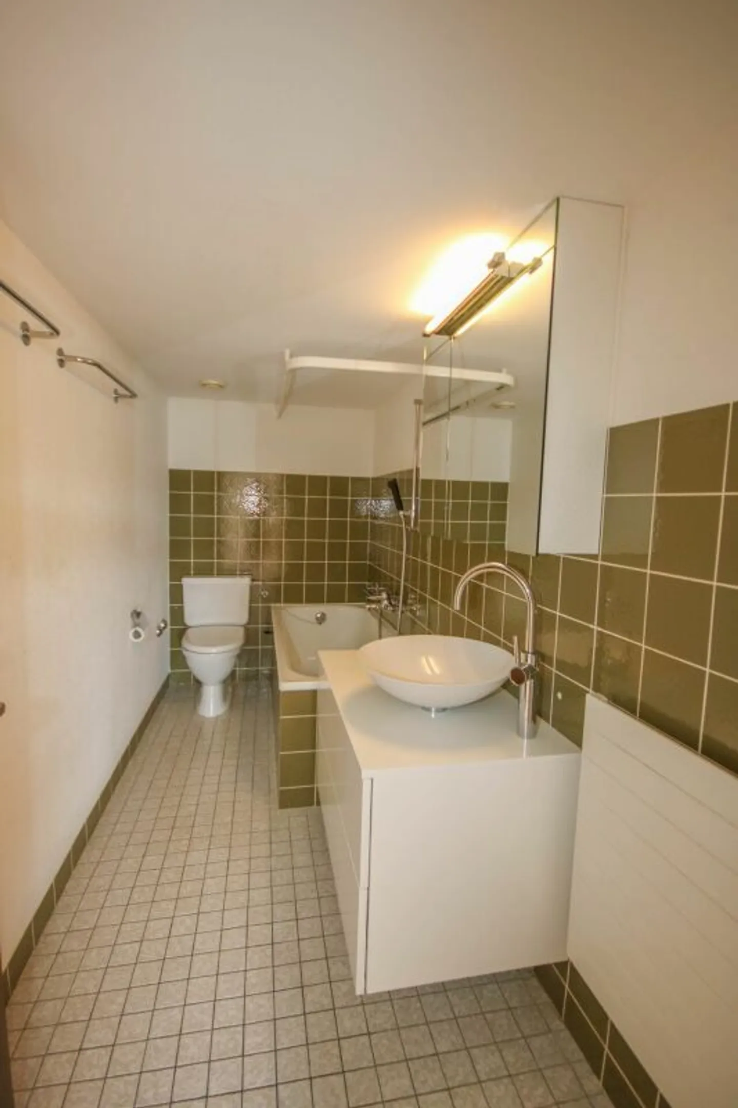 Appartement 3.5 pièces avec vue magnifique sur le lac - Photo 9 sur 10