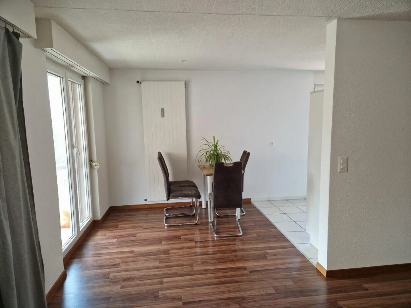 Family-friendly apartment for rent - Photo 4 of 9