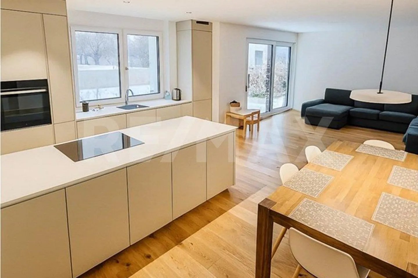 Moderne Doppelhaushälfte in Wohlen AG - Foto 2 von 13