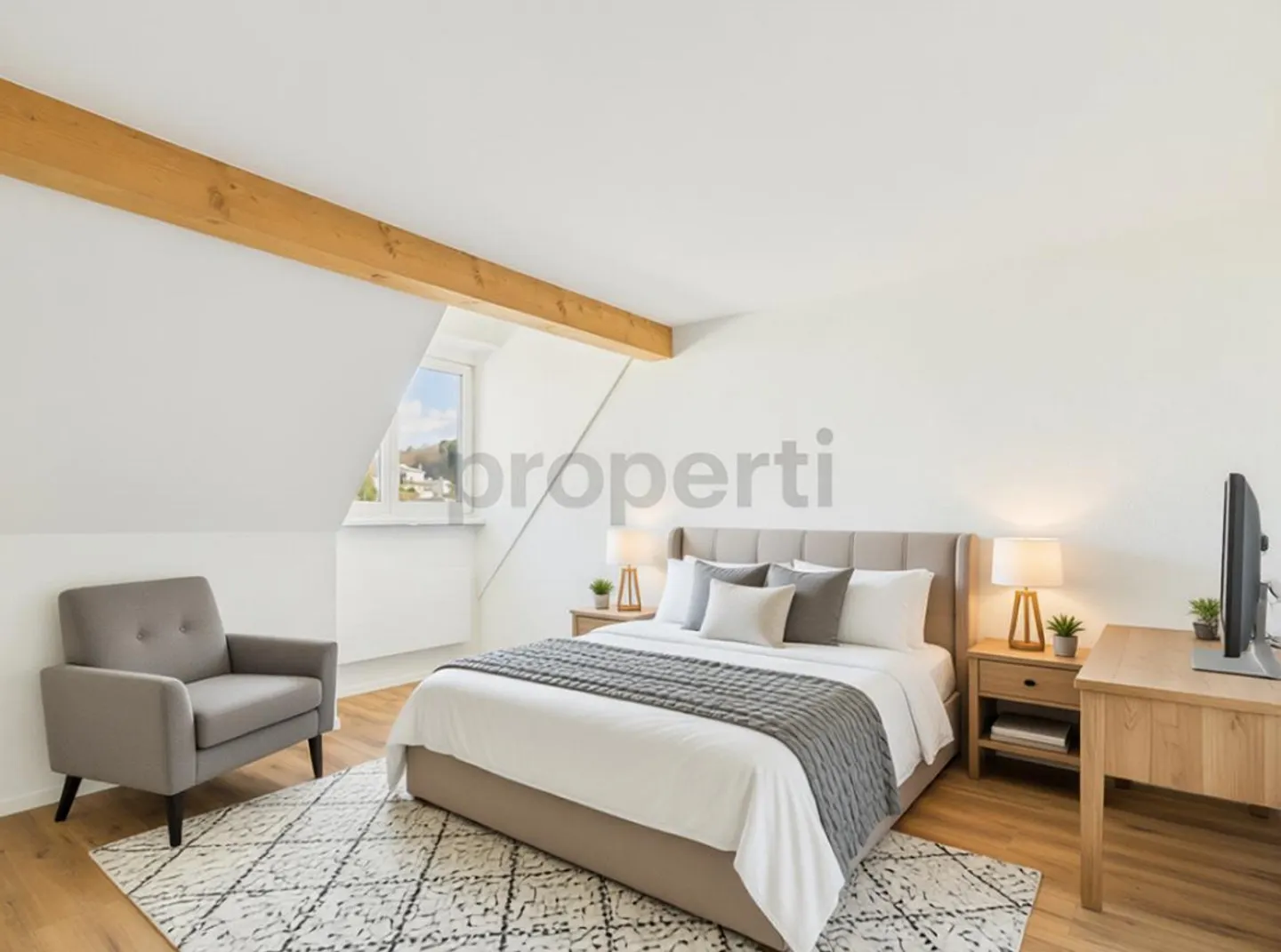 Special living with a lot of character: visible wooden beams, bright rooms - Photo 10 of 14