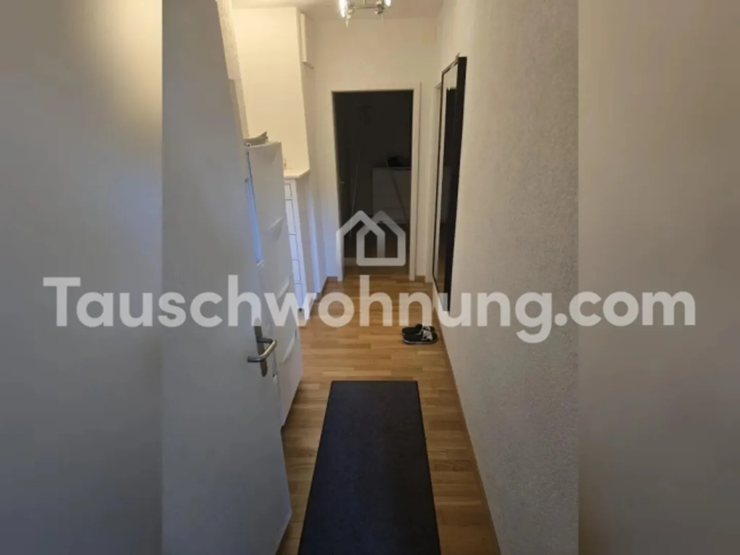 Échange d'un appartement de 2 pièces avec jardin + garage à Wollishofen - Photo 2 sur 9