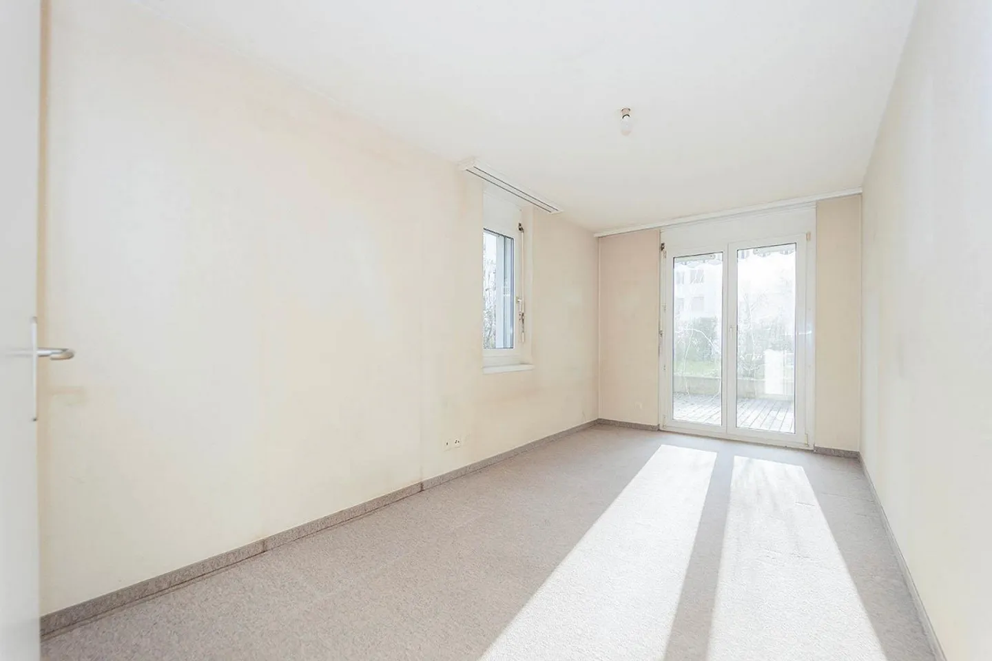 Attractive Garden Apartment with Top Infrastructure - Photo 10 of 13