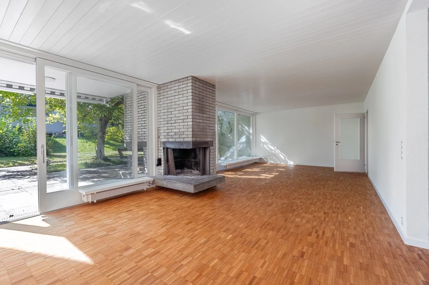 Casa unifamiliare da sogno di 7,5 locali con grande giardino e due ingressi - Foto 5 di 20