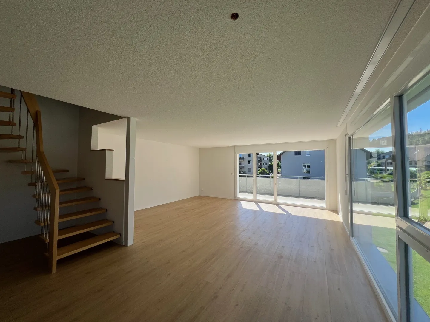 Geräumige 5.5-Zimmer Wohnung - Foto 5 von 13