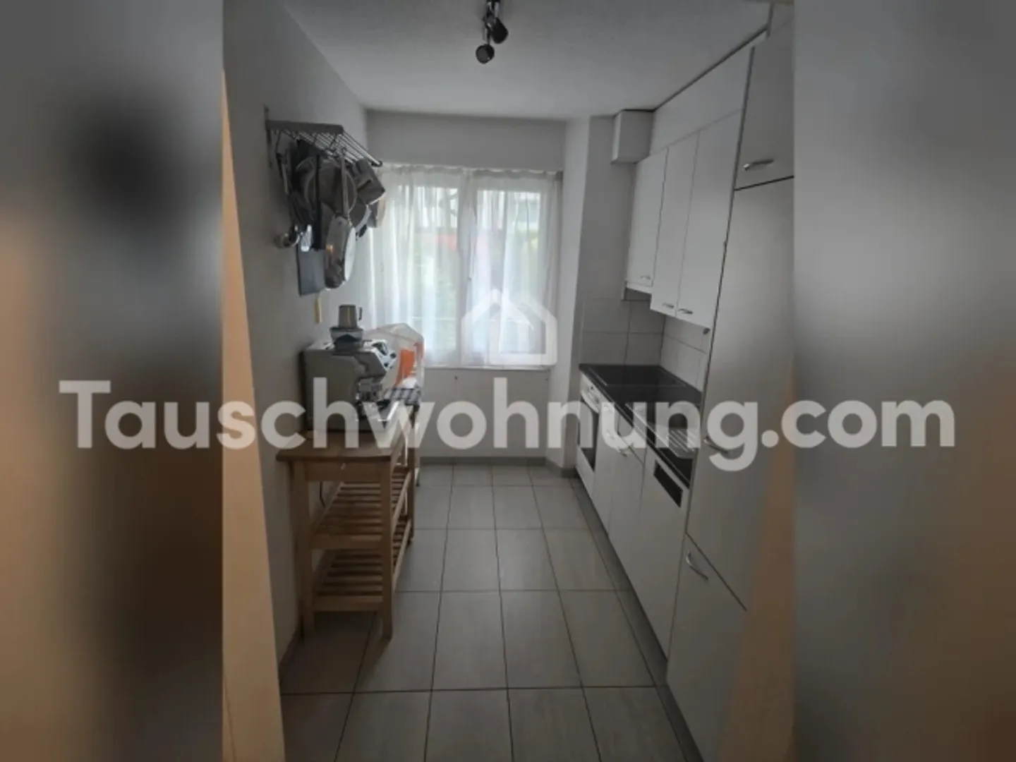 Échange d'un appartement de 2 pièces avec jardin + garage à Wollishofen - Photo 7 sur 9