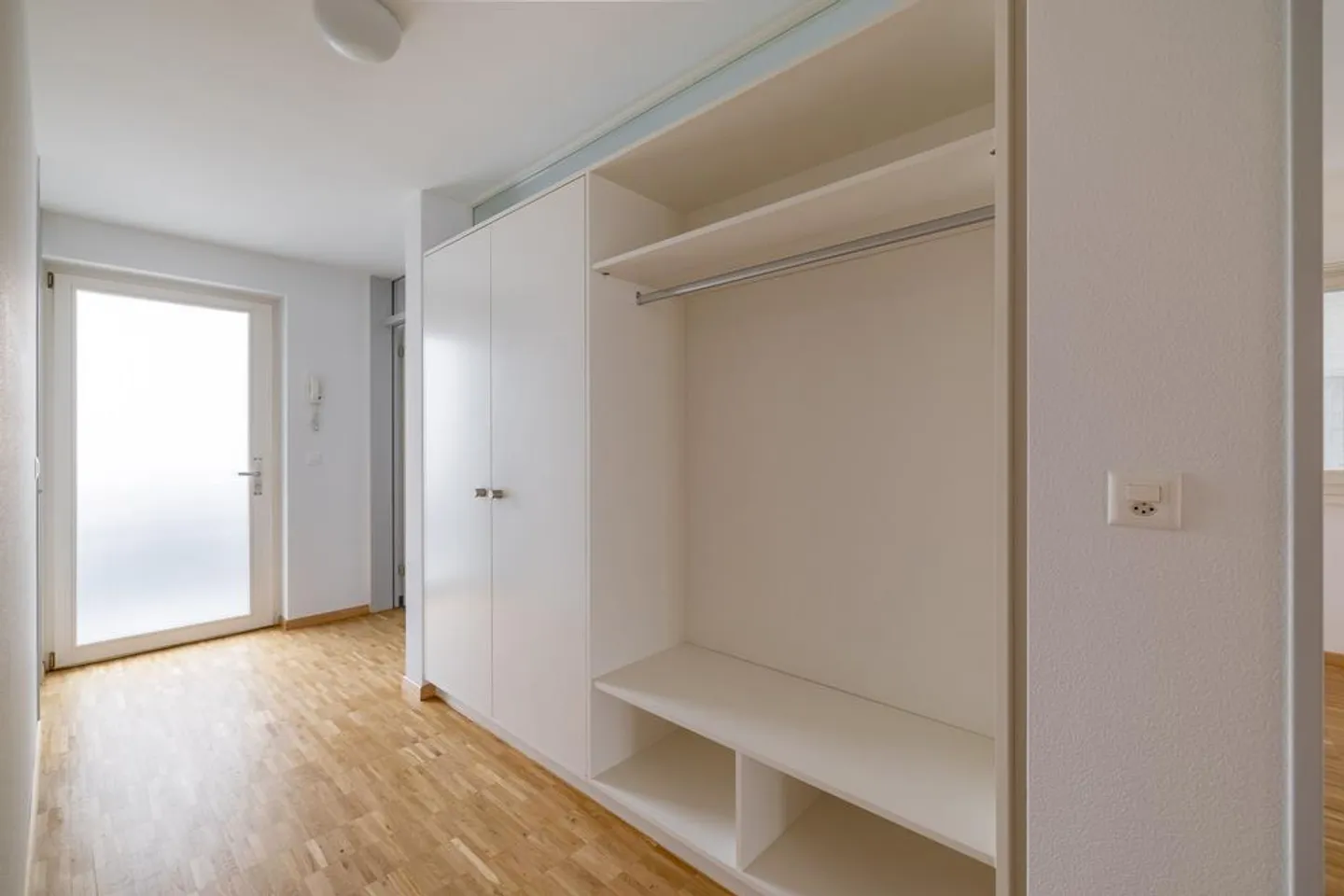 Bright 3.5-room apartment with beautiful balcony - Photo 6 of 10