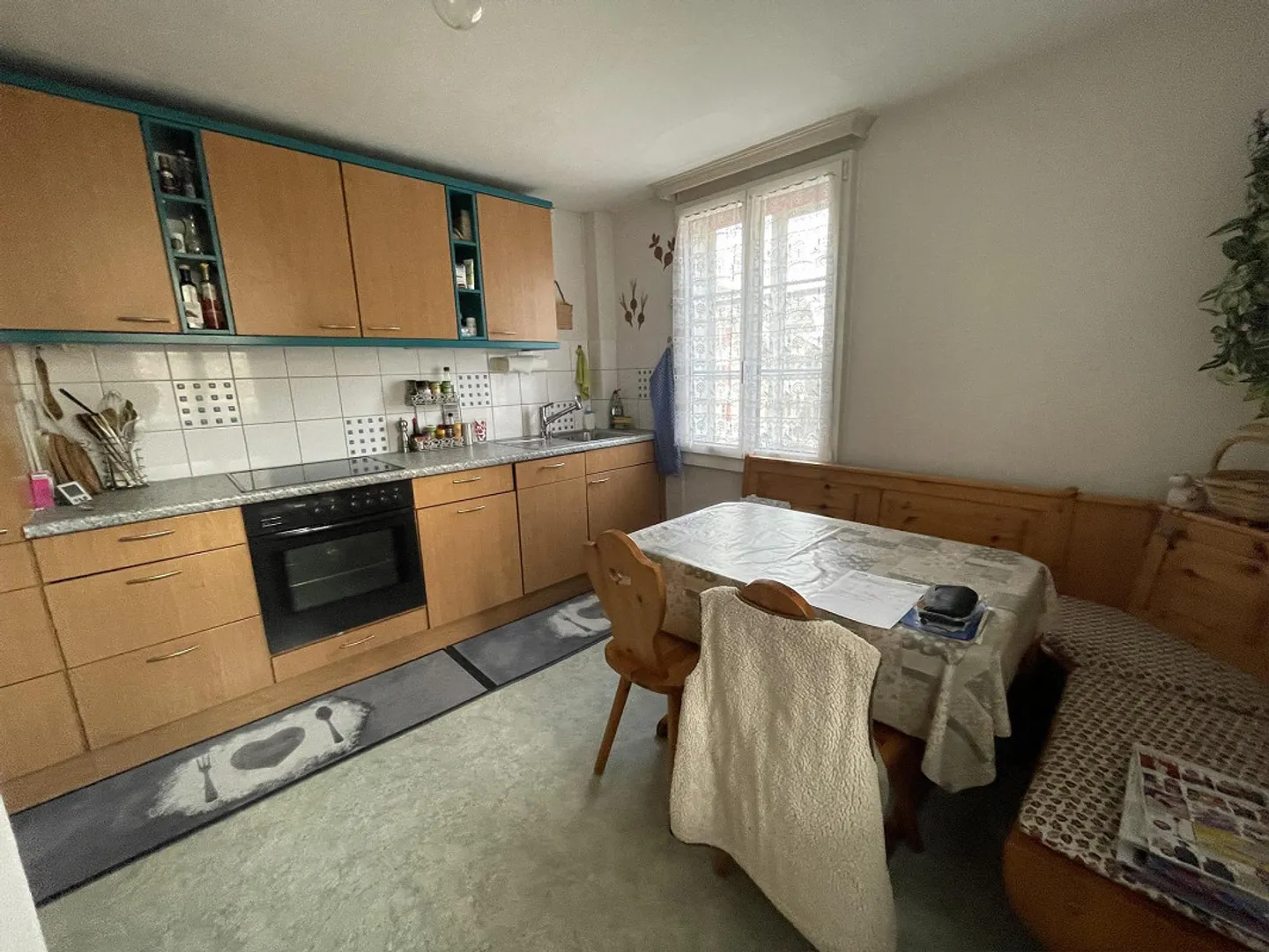 Wohnen im historischen Chalet mit drei kleinen Wohnungen - Foto 5 von 10