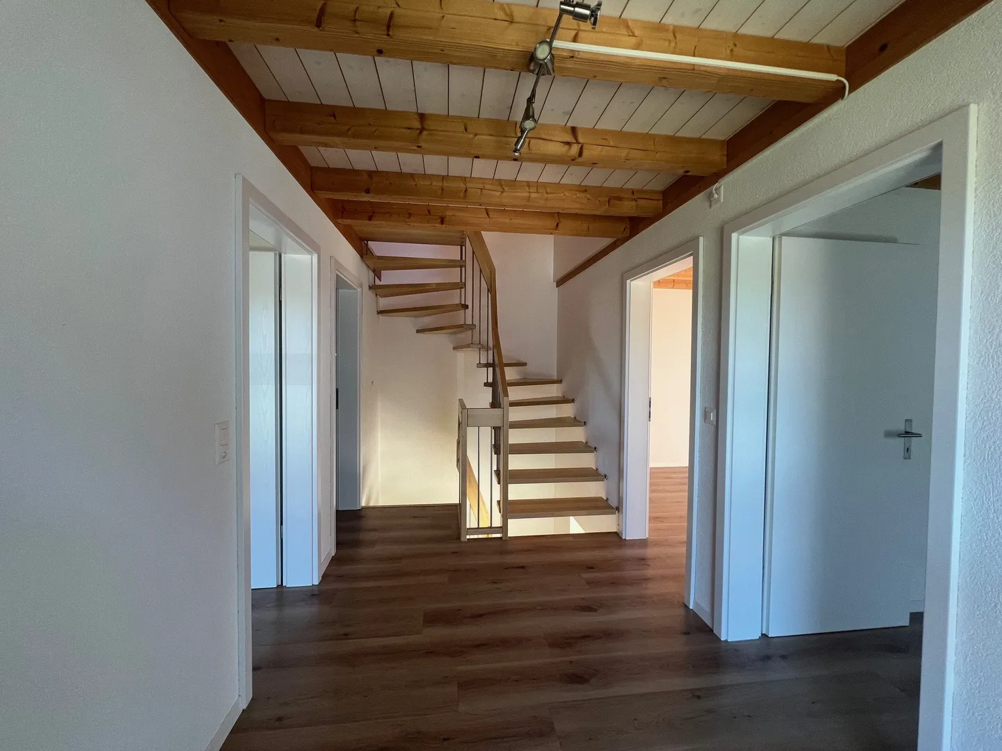 Geräumige 5.5-Zimmer Wohnung - Foto 7 von 13