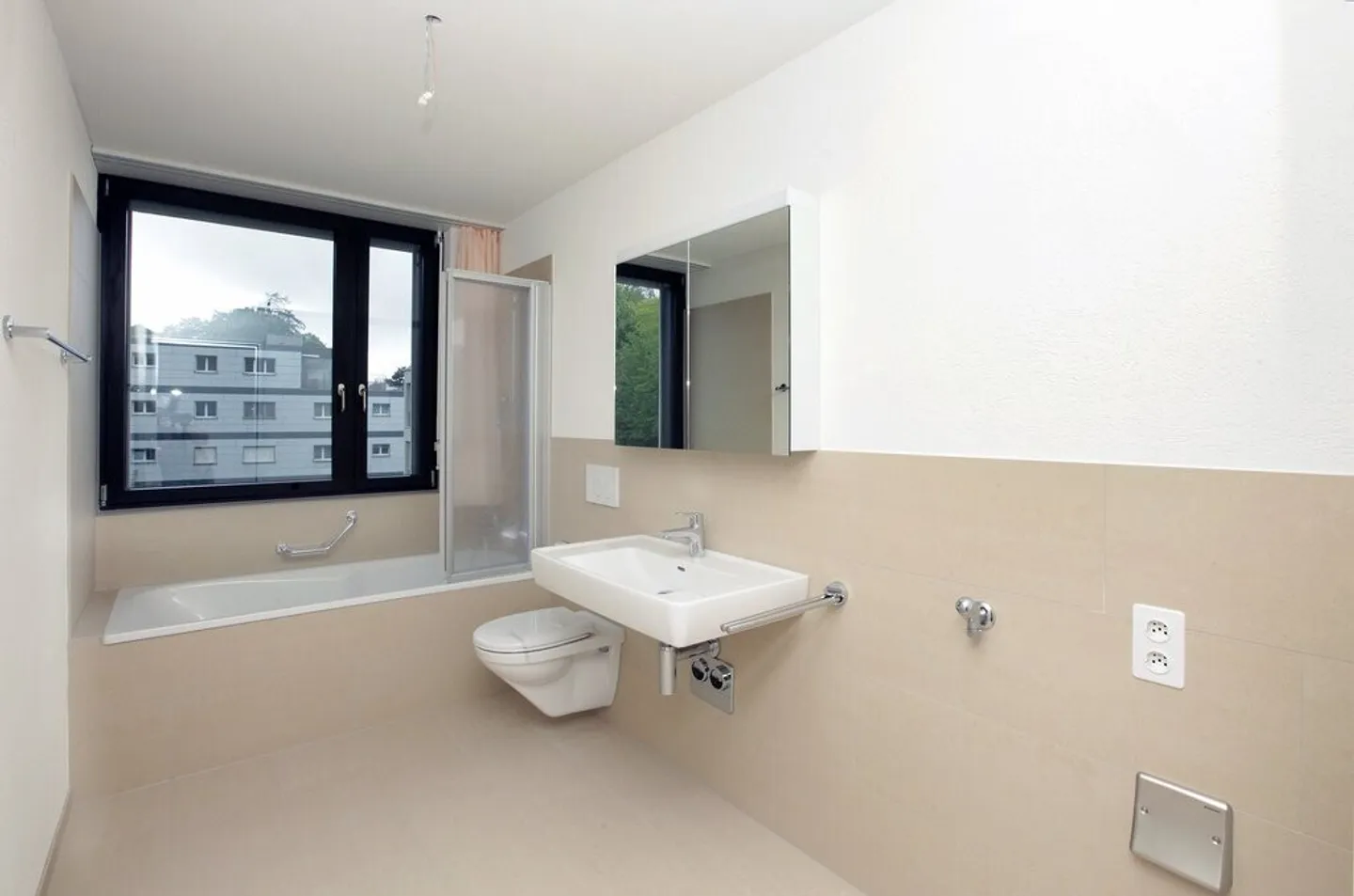 Appartamento moderno con vista sulla città - Foto 4 di 4