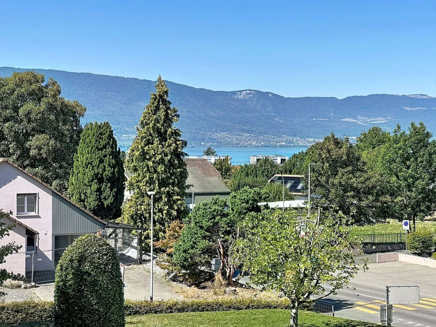 Renovated Apartment with Lake View - Photo 12 of 12