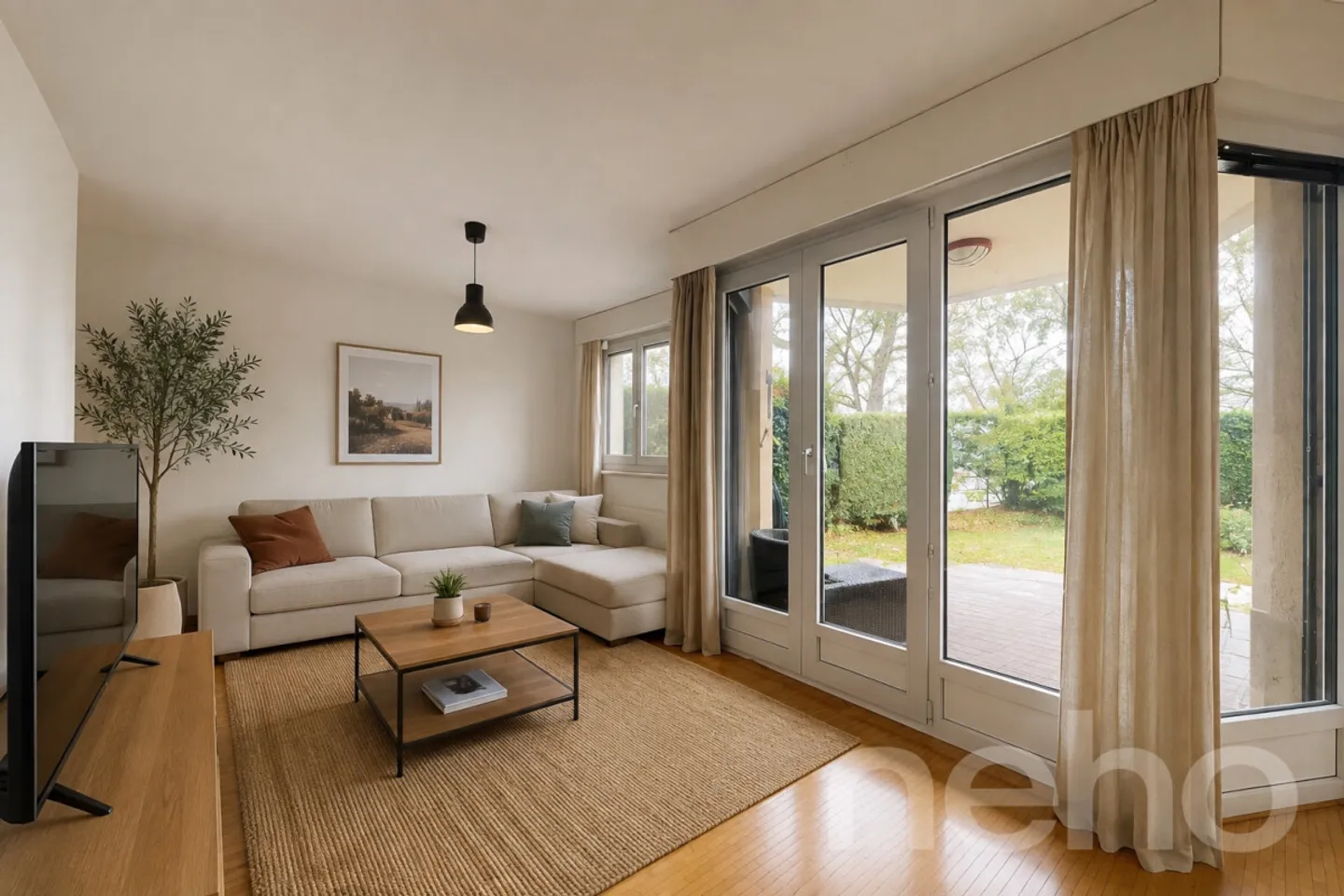 Appartement à vendre - Photo 2 sur 8
