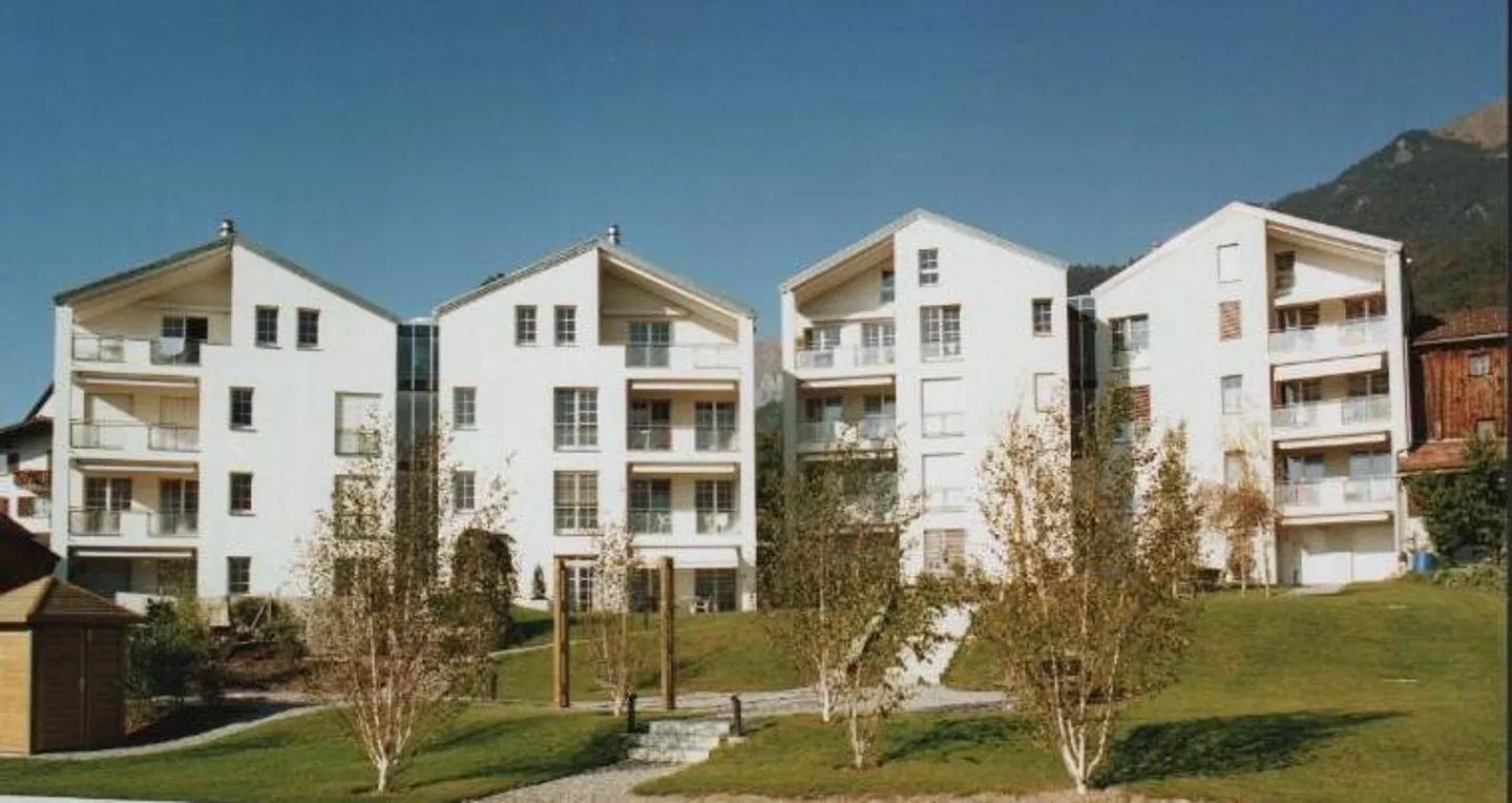 Sonnige 2 1/2-Zimmer-Wohnung/ MFH zur alta Dorfschmitta - Photo 1 sur 5