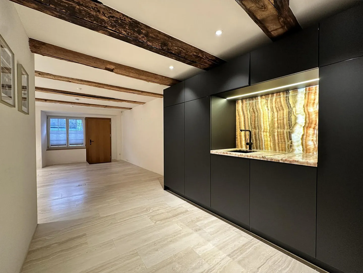 Showroom/Ufficio attraente in posizione privilegiata Centro storico di Wil SG - Foto 2 di 13