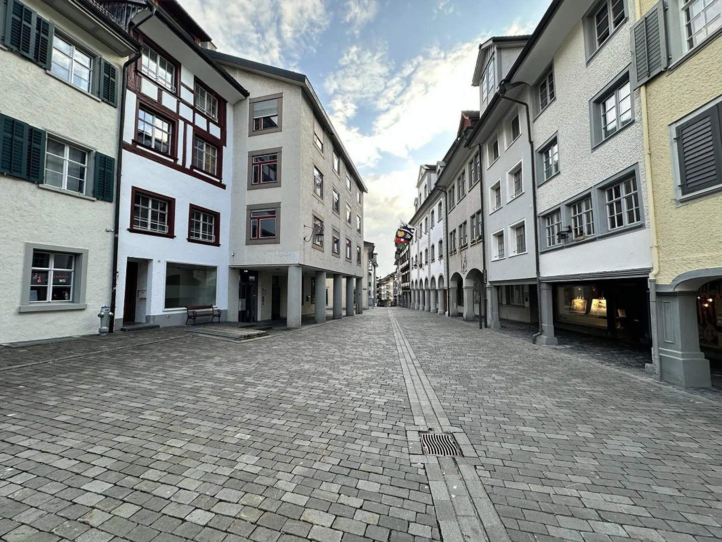 Showroom/Ufficio attraente in posizione privilegiata Centro storico di Wil SG - Foto 4 di 13