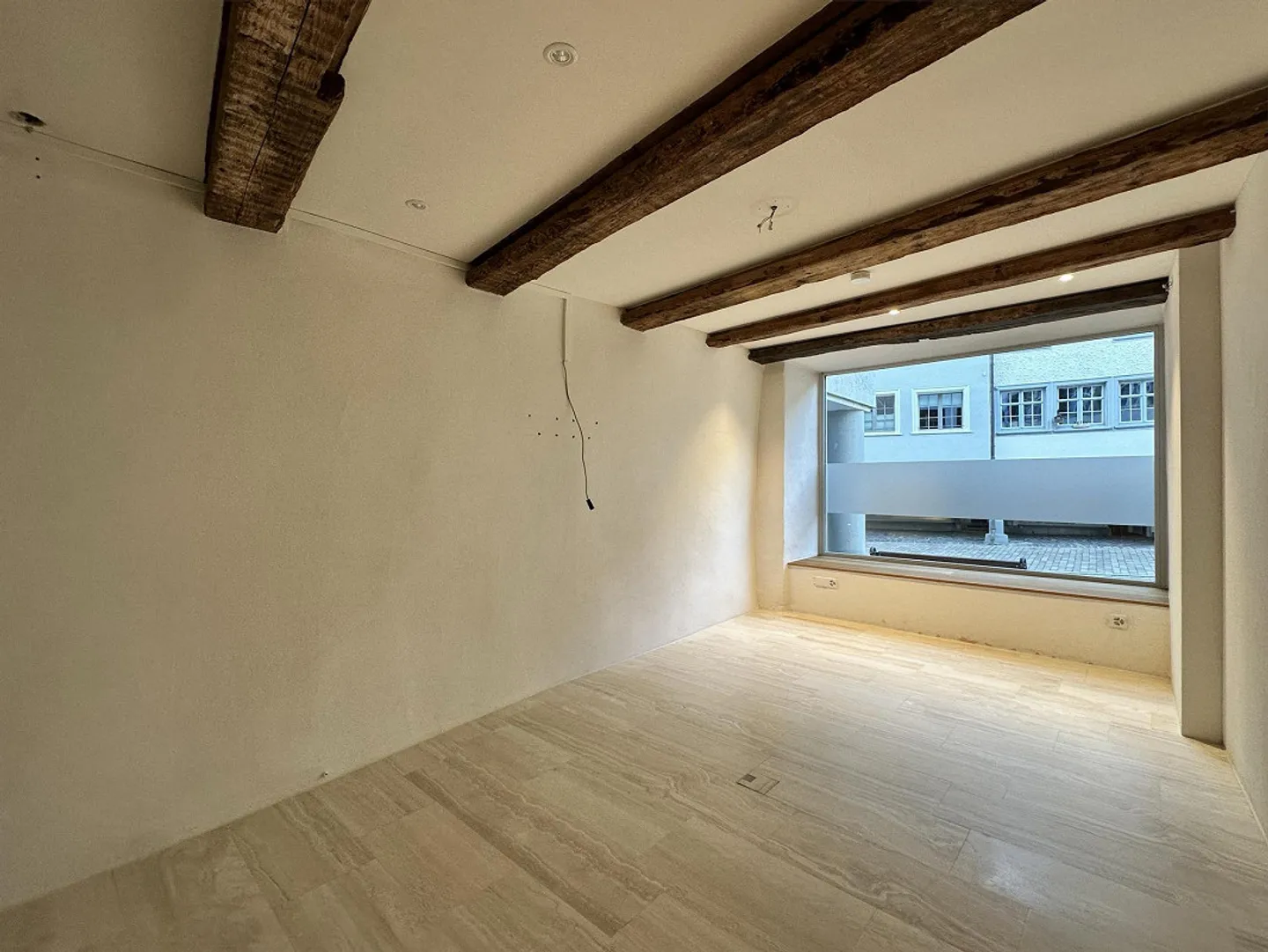 Showroom/Ufficio attraente in posizione privilegiata Centro storico di Wil SG - Foto 7 di 13