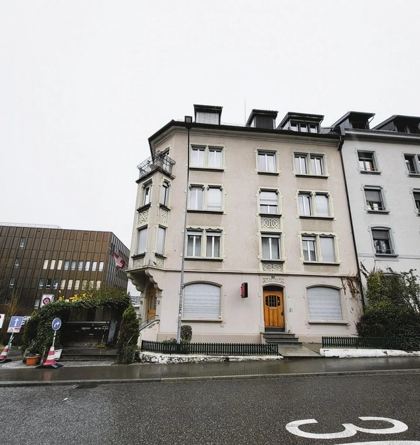 Voll ausgestattetes Restaurant zu vermieten - Foto 1 von 8