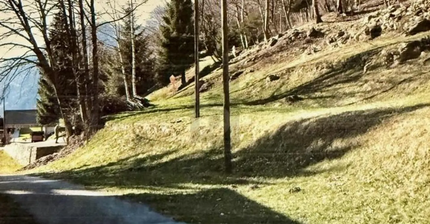 Terrain Ensoleillé avec Vue - Photo 1 sur 2