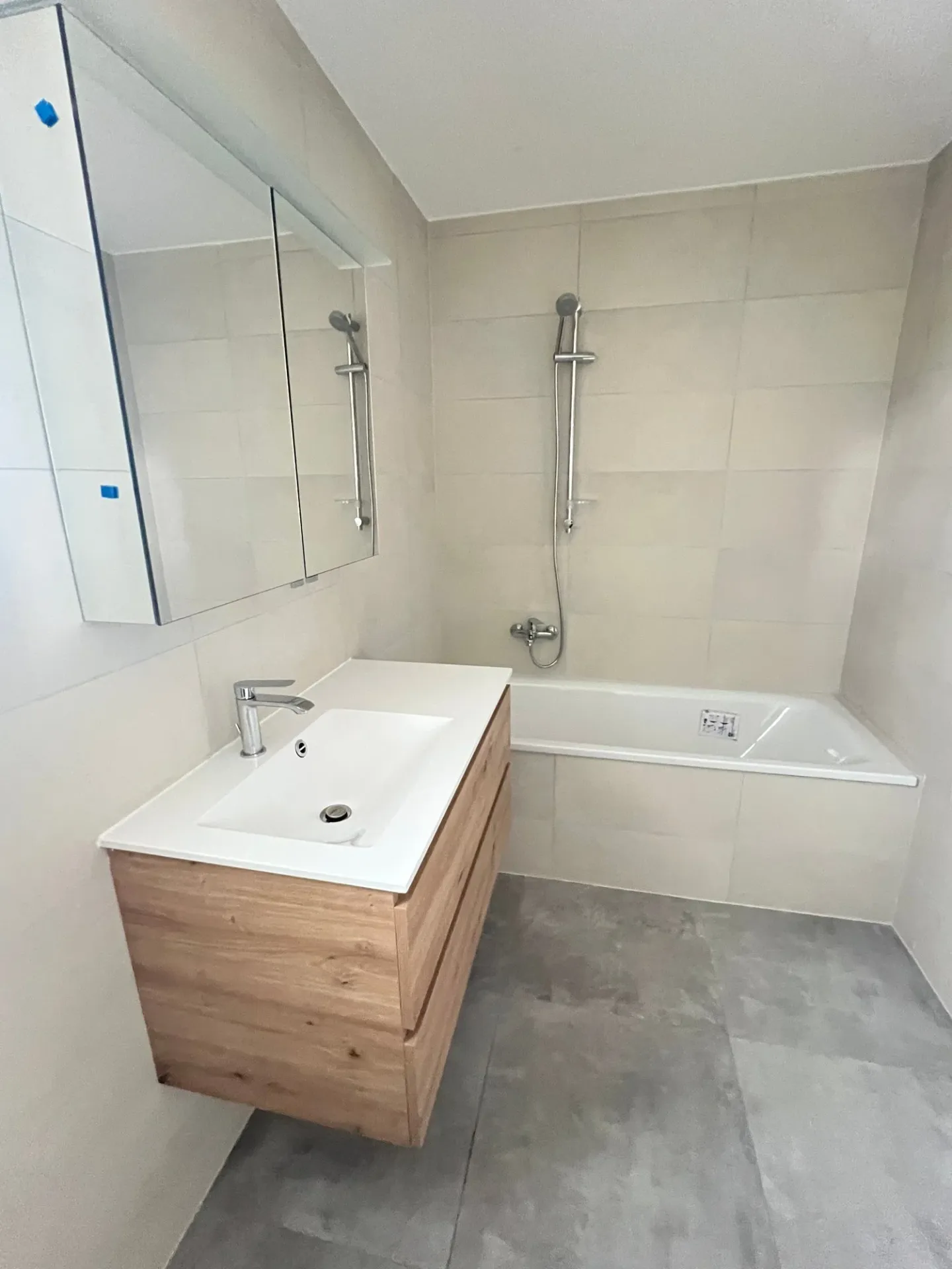 Last villa in Chénens available – New 5.5-room villa with developed attic - Photo 11 of 12