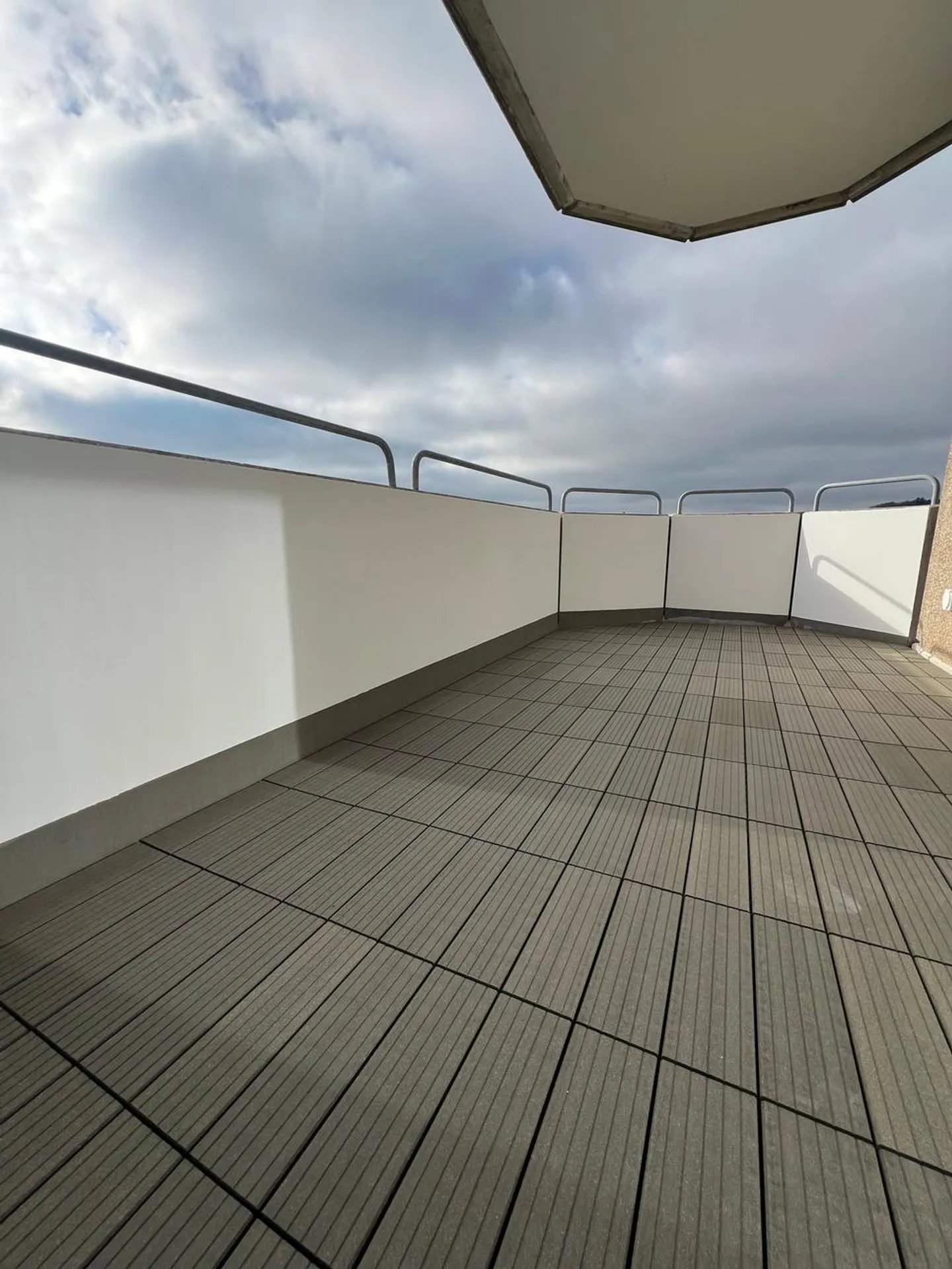 Appartamento 2.5 stanze completamente ristrutturato con balcone - Foto 5 di 6