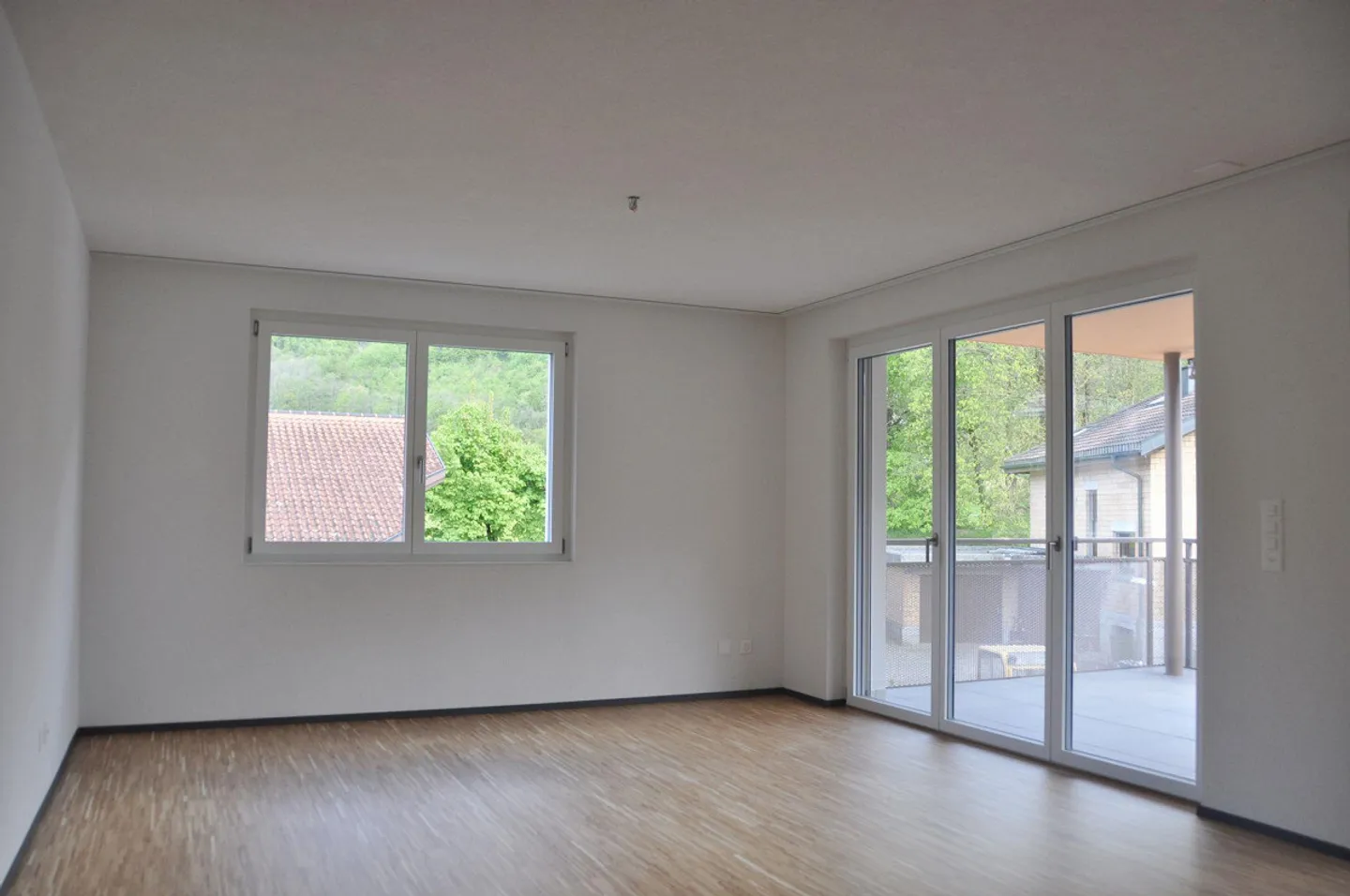 Bell'appartamento di 3,5 stanze con balcone - Foto 2 di 11