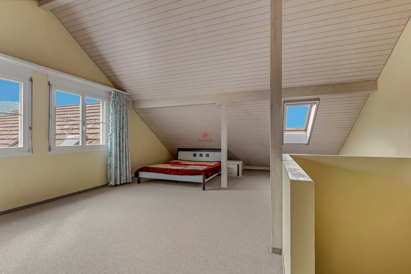 Idylle familiale dans la forêt verte - Photo 7 sur 12