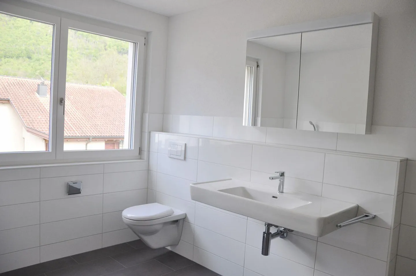 Bell'appartamento di 3,5 stanze con balcone - Foto 8 di 11