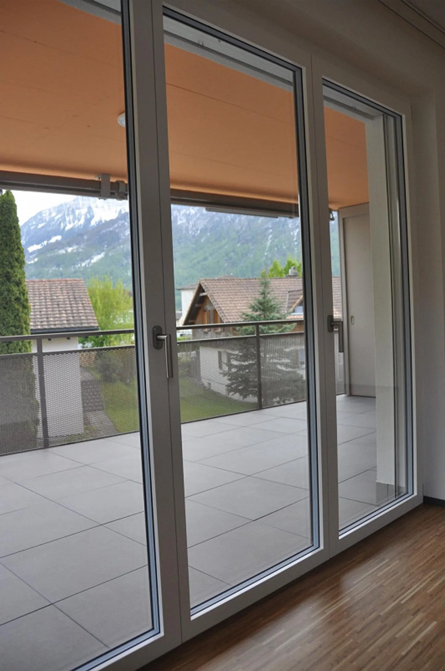 Bell'appartamento di 3,5 stanze con balcone - Foto 10 di 11