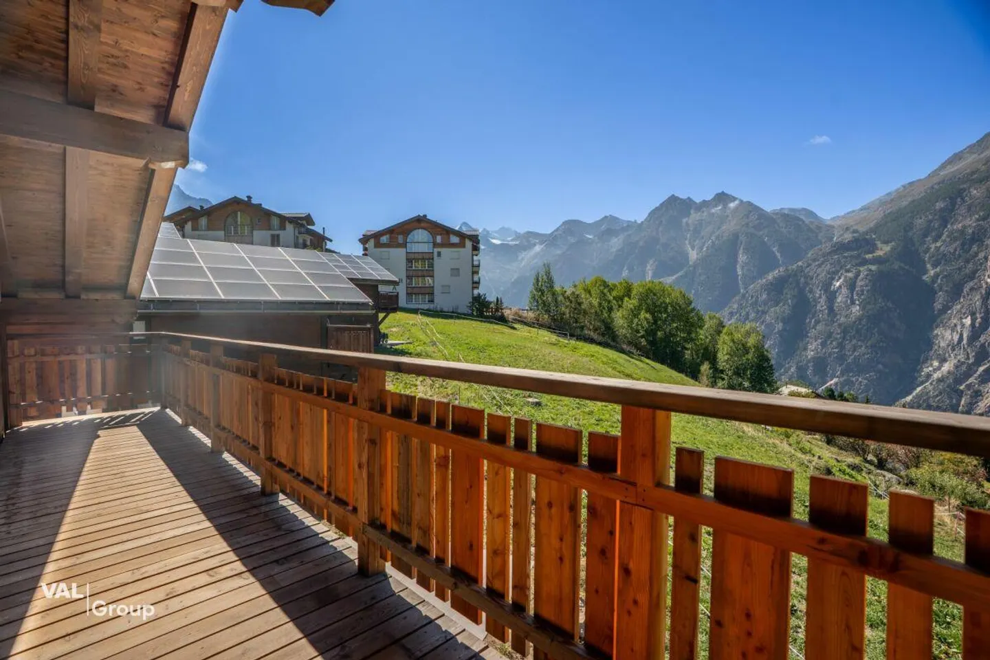 L'ultimo chalet: nuova costruzione con seconda casa a Grächen - Foto 19 di 24