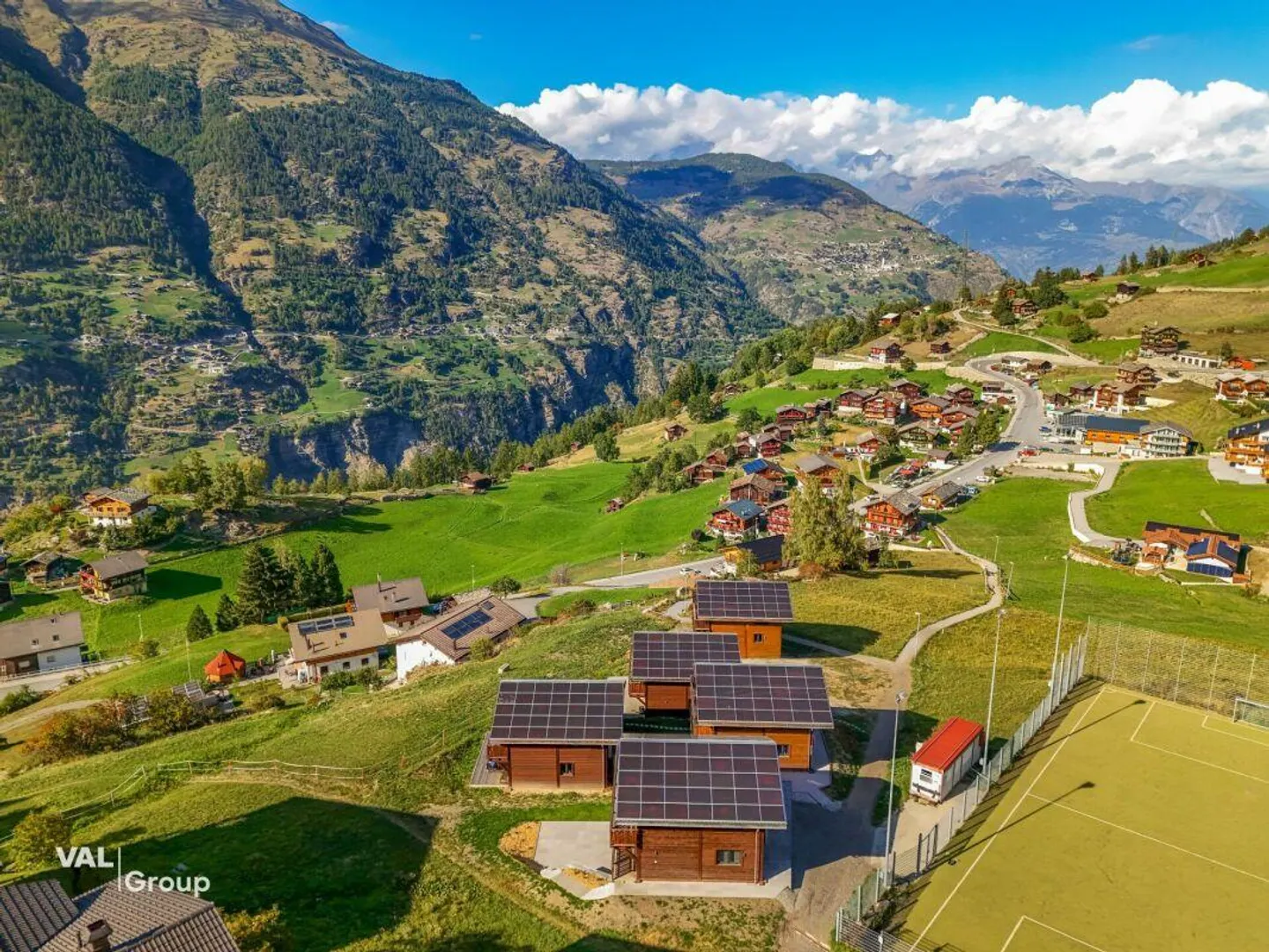 L'ultimo chalet: nuova costruzione con seconda casa a Grächen - Foto 23 di 24