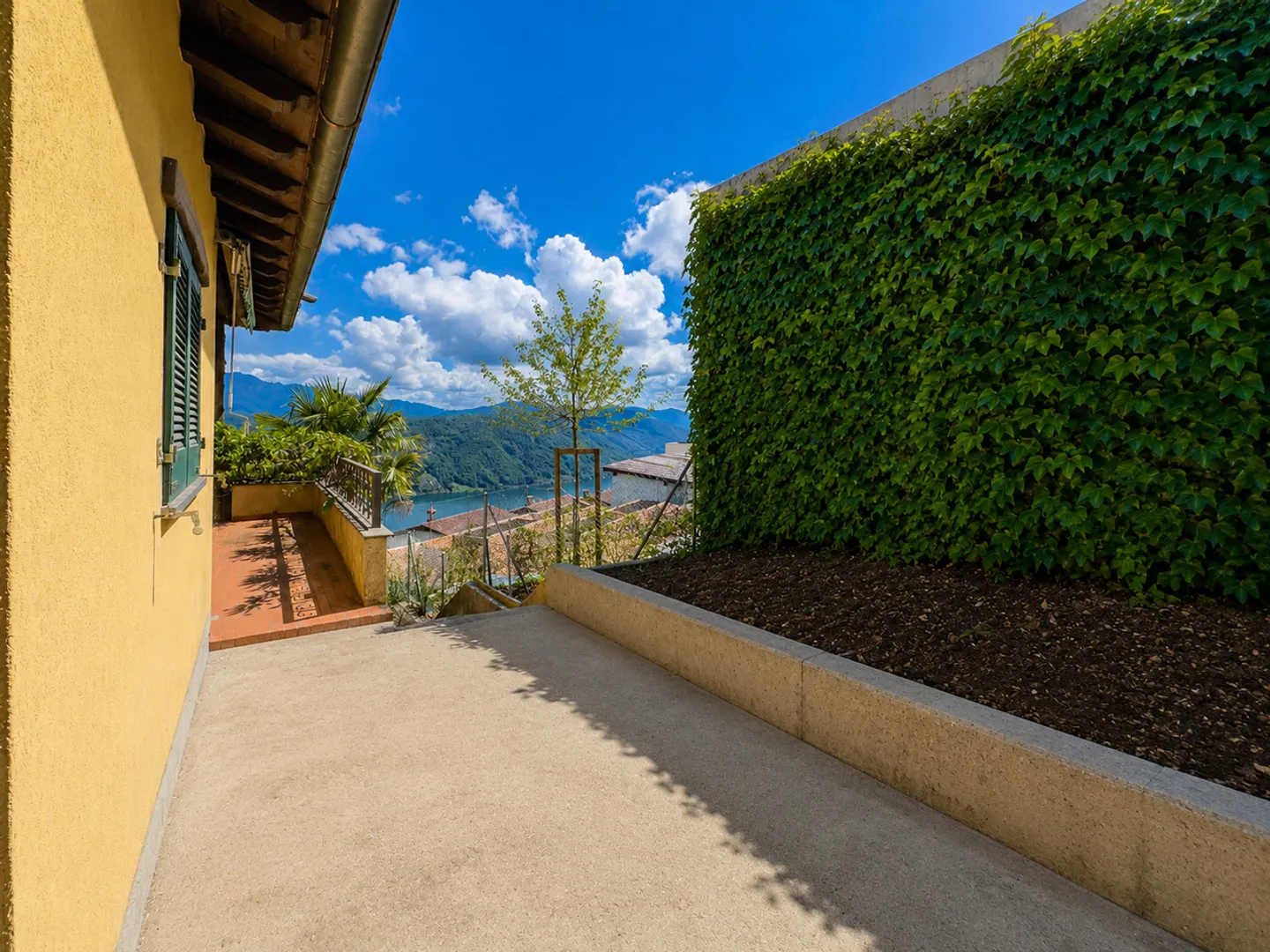Cozy single-family home in Vernate - Photo 10 of 17