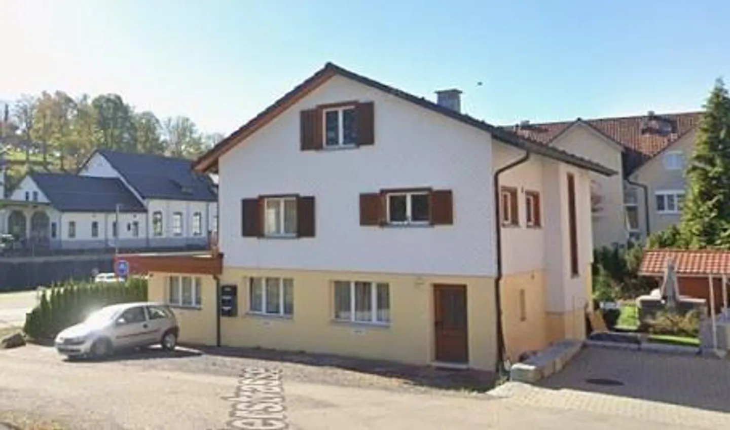 Appartamento luminoso e spazioso di 2,5 stanze - Foto 1 di 5