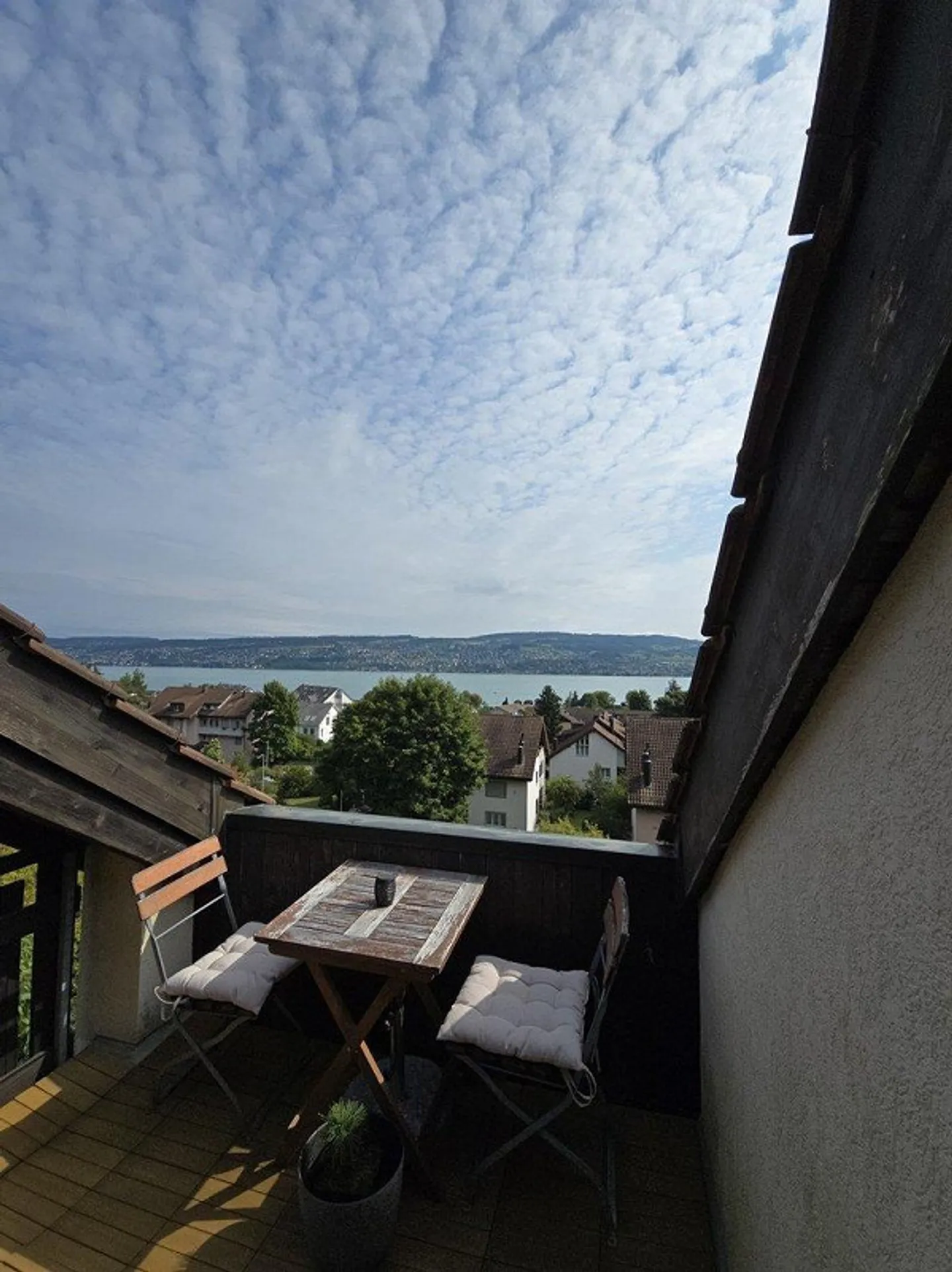 Stilvolle Wohnung in Oberrieden mit Seesicht und Cheminée - befristet - Foto 5 von 10