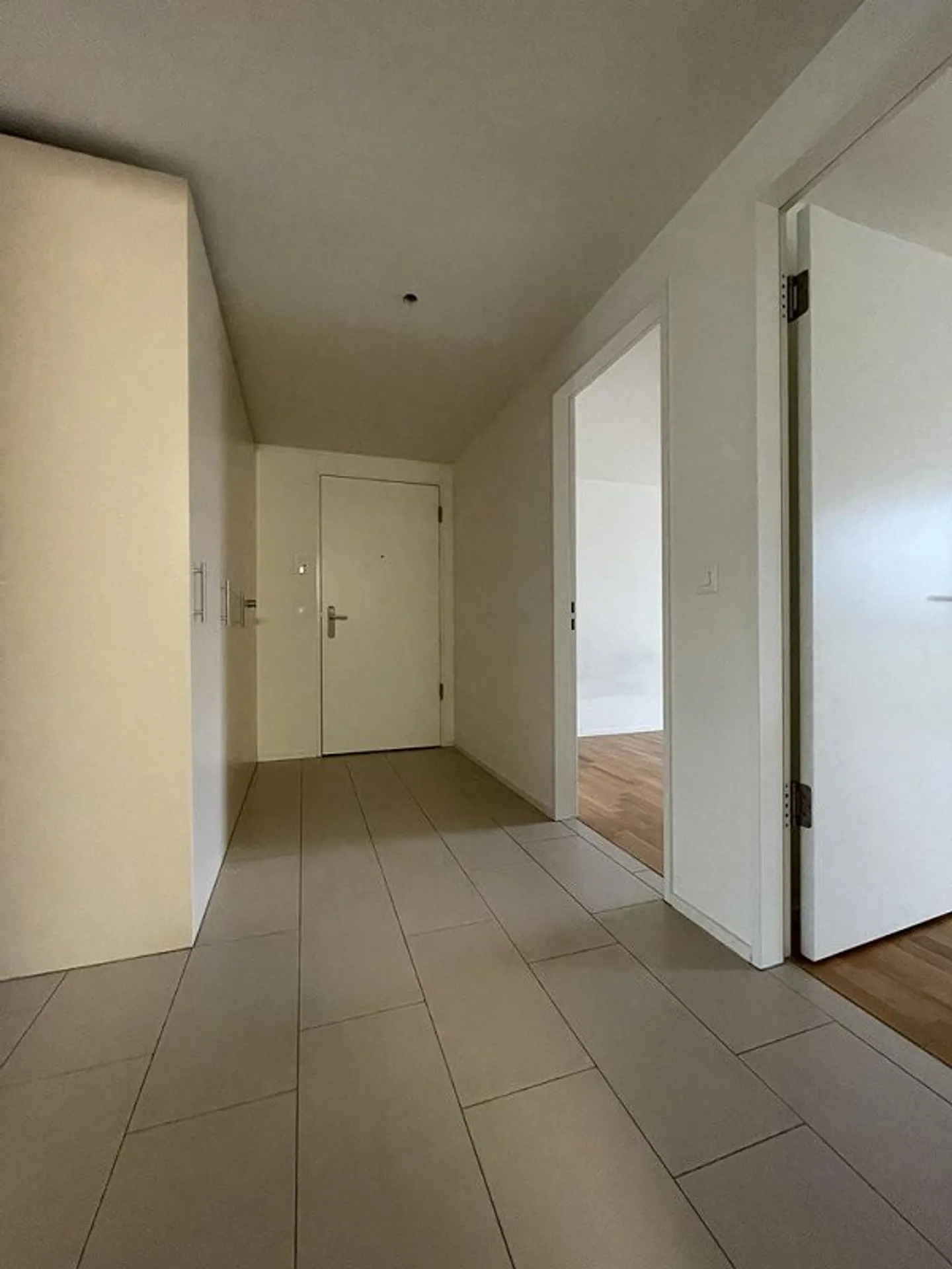 Living with charm between culture and shopping - Photo 6 of 8