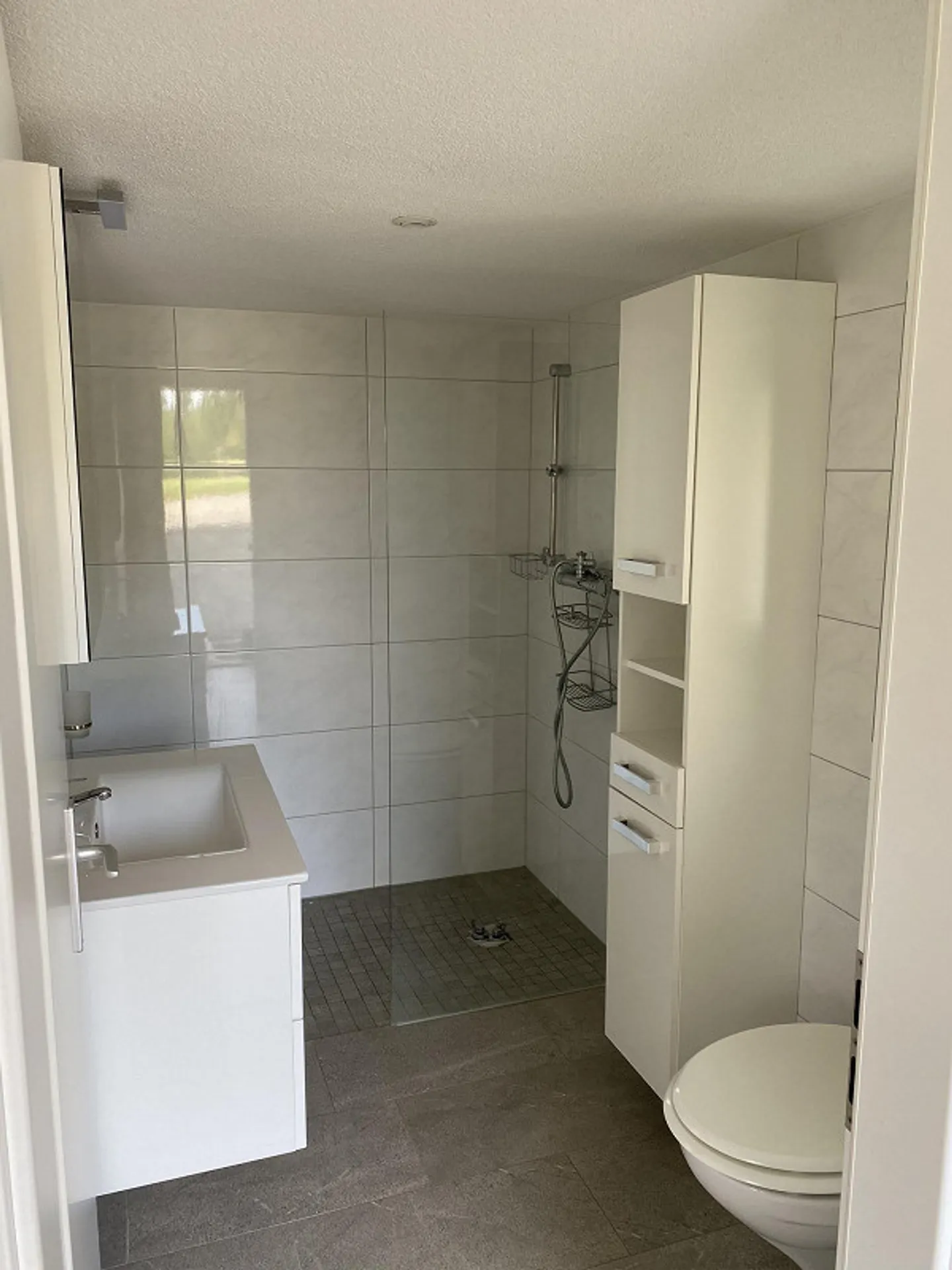 Appartamento luminoso e spazioso di 2,5 stanze - Foto 3 di 5