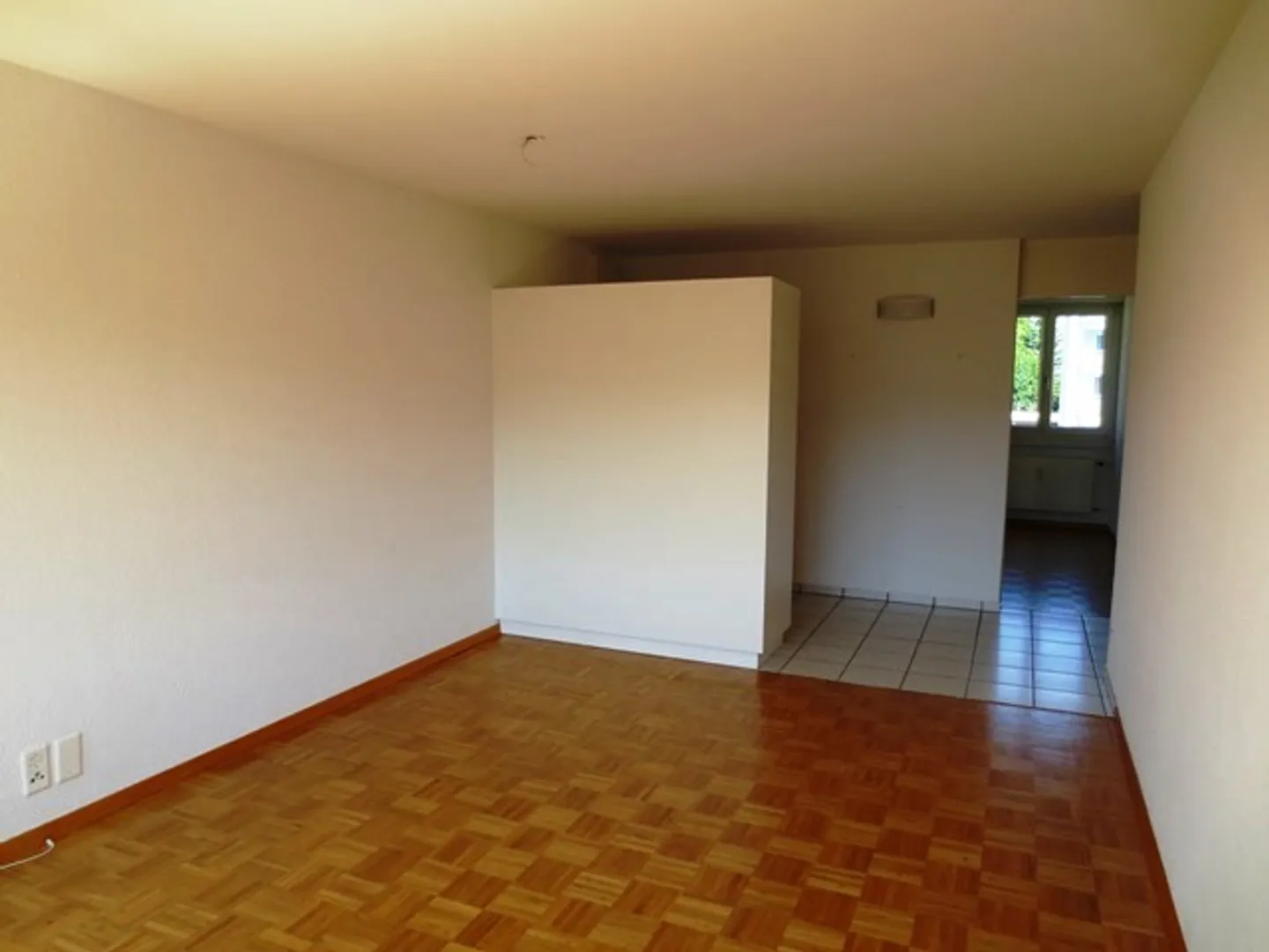 Charmante Wohnung mit Balkon - Foto 2 von 5