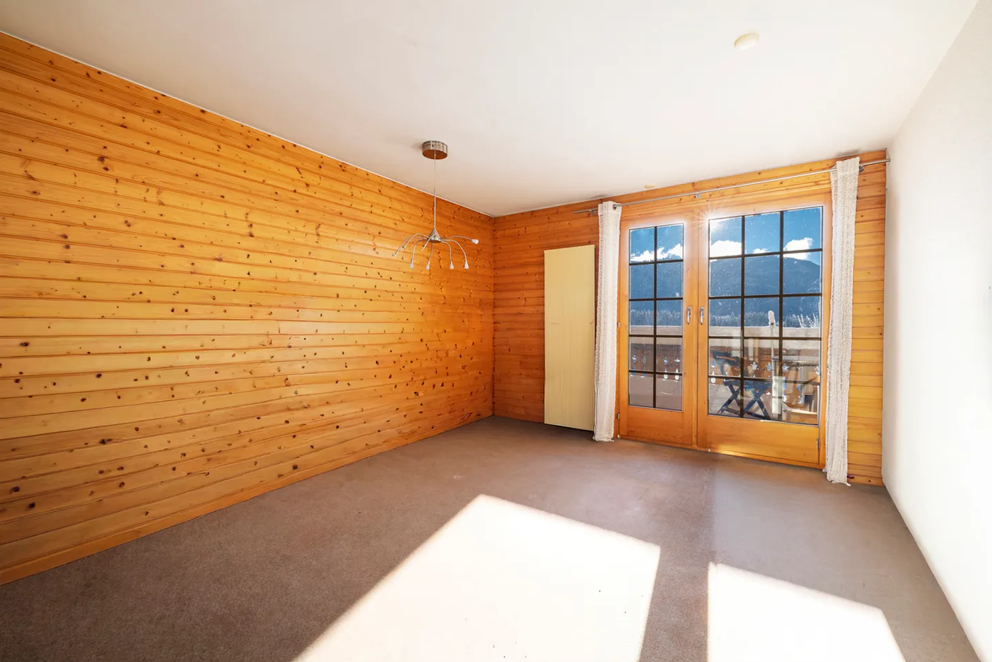 Großes und sehr helles Chalet-Stil-Apartment im Zentrum des Dorfes! - Foto 11 von 15