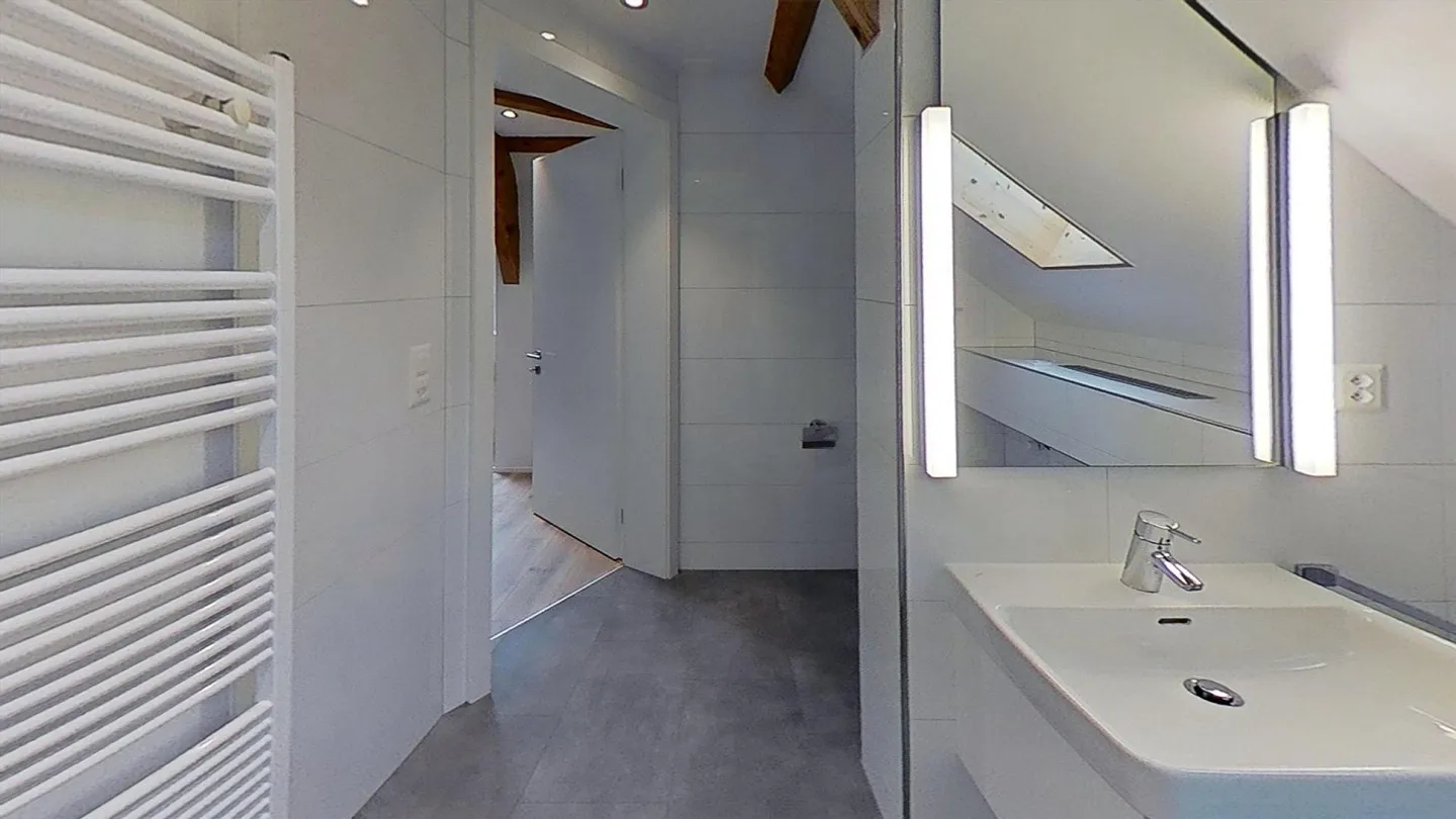 Penthouse avec aménagement moderne au centre de Walzenhausen - Photo 6 sur 13