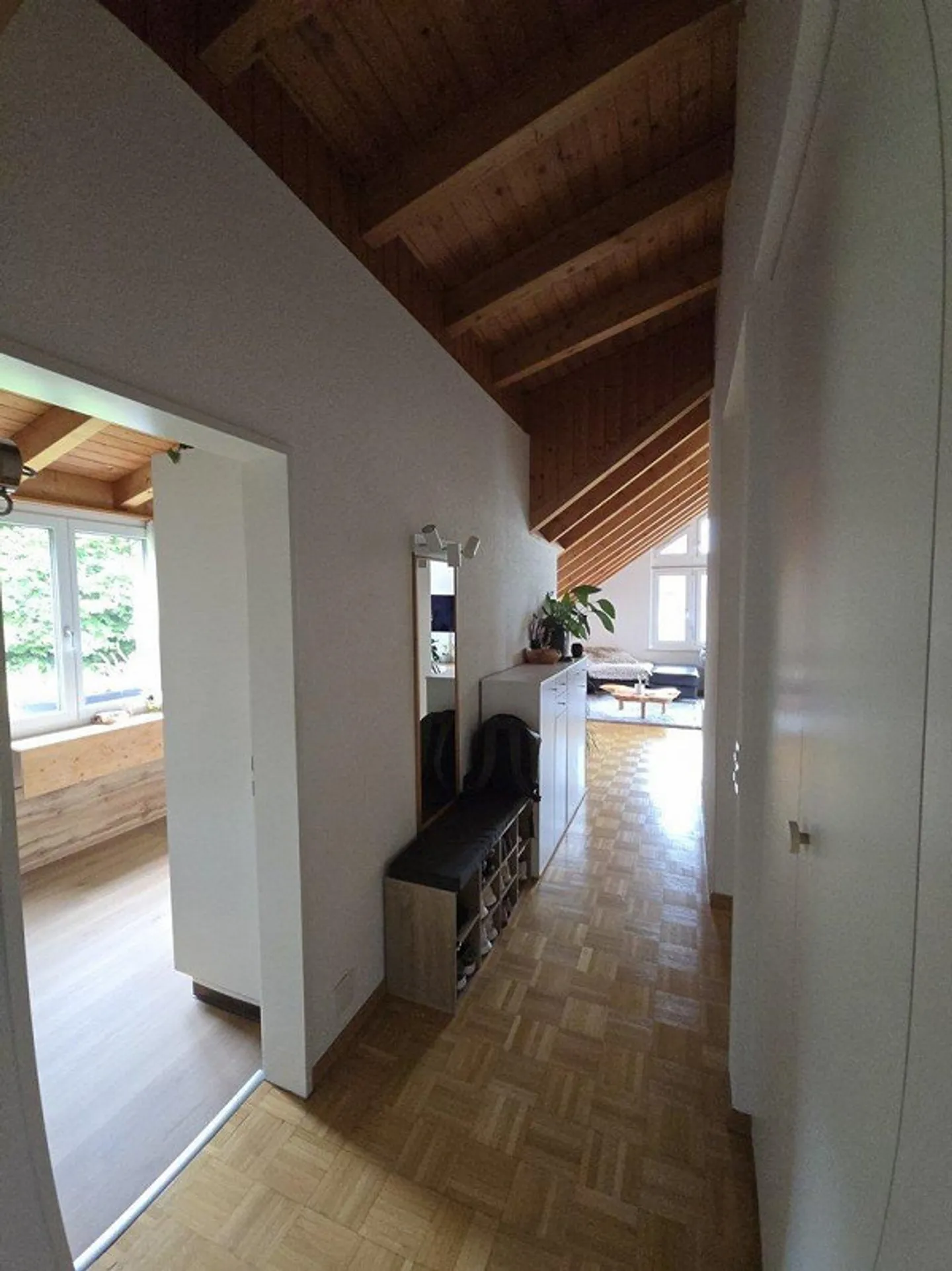 Stilvolle Wohnung in Oberrieden mit Seesicht und Cheminée - befristet - Foto 8 von 10