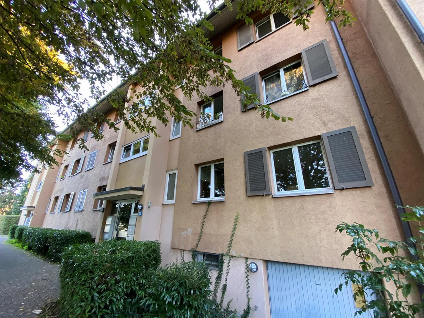 Posti moto in affitto - Foto 1 di 1