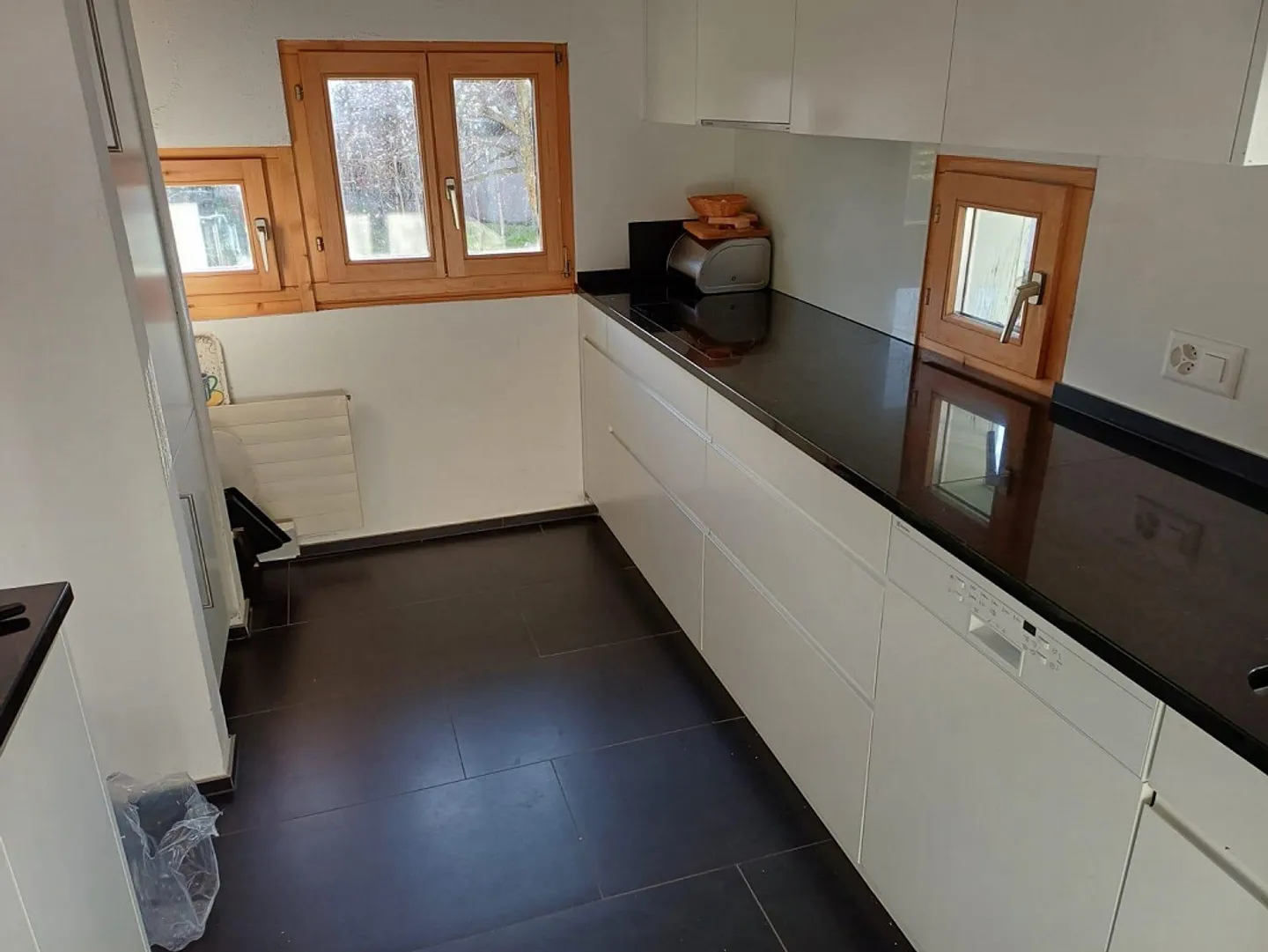 5.5 Room Single Family House - Photo 4 of 7