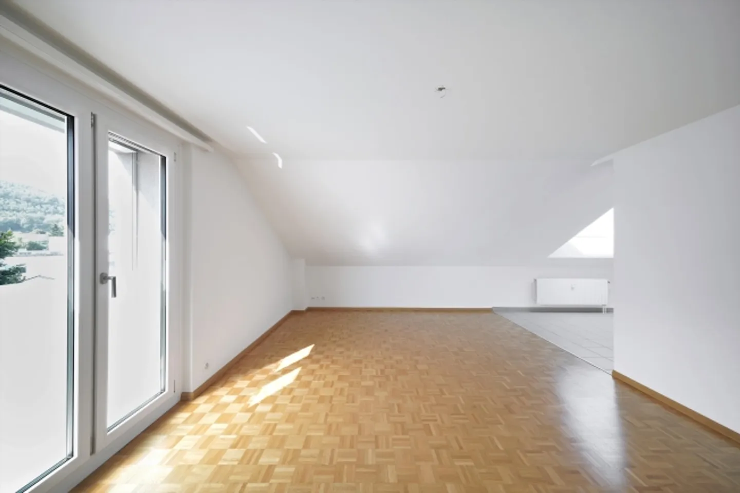 Appartement penthouse attrayant dans le vert ! - Photo 3 sur 9