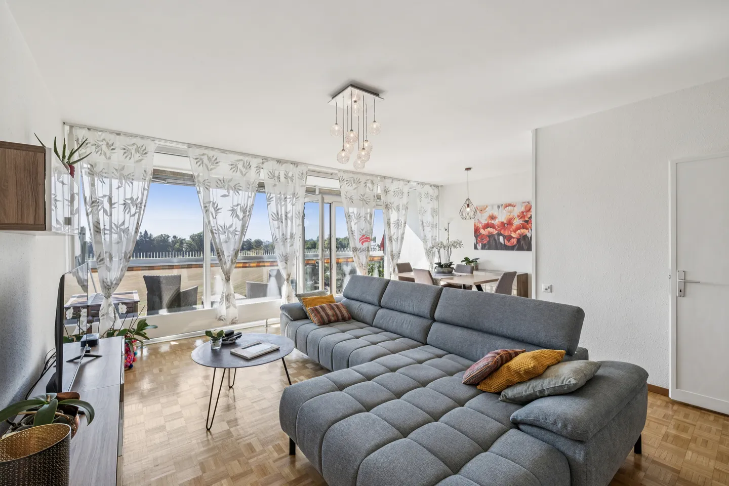 Bellissimo appartamento di 3 stanze con una vista magnifica! - Foto 1 di 8