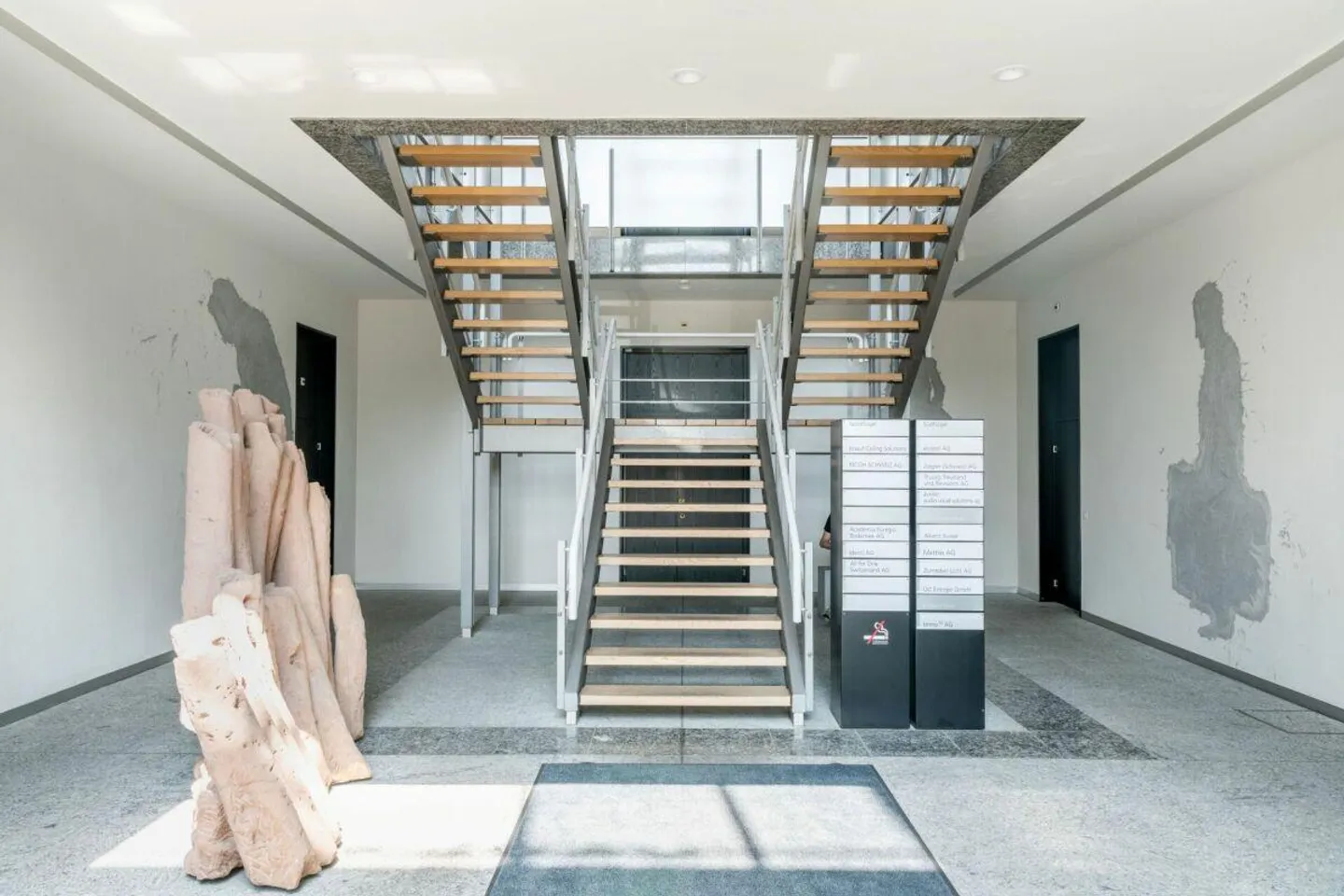 Bureau à louer - Photo 2 sur 8