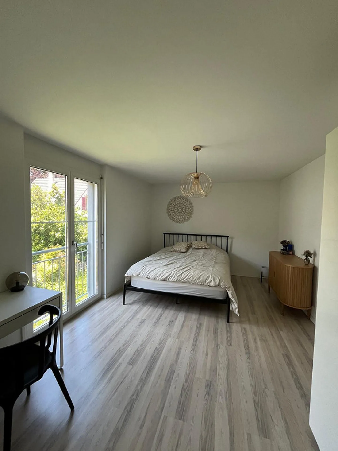 Vie urbaine comme dans une maison individuelle : Appartement duplex exclusif de 5,5 pièces - Photo 5 sur 8